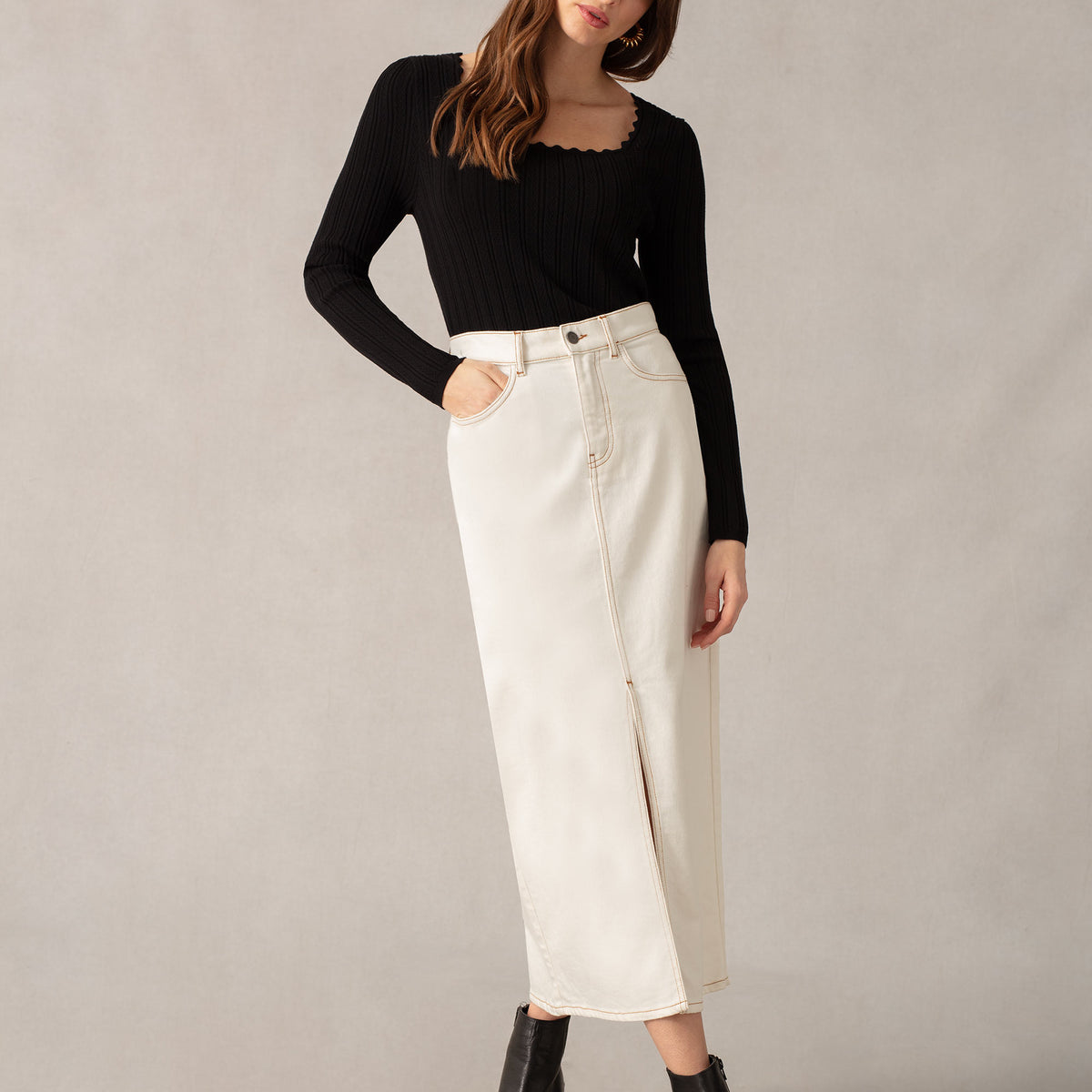 Black Knit Square Neck Top Ro&Zo