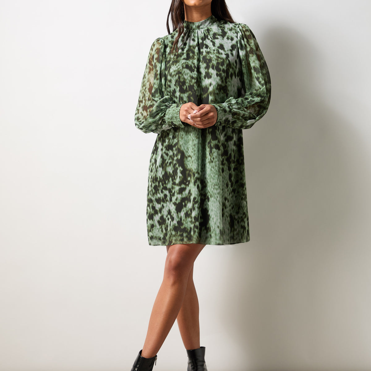 Green Leopard Print High Neck Dress Ro&Zo Green Leopard Print High Neck Dress Ro&Zo