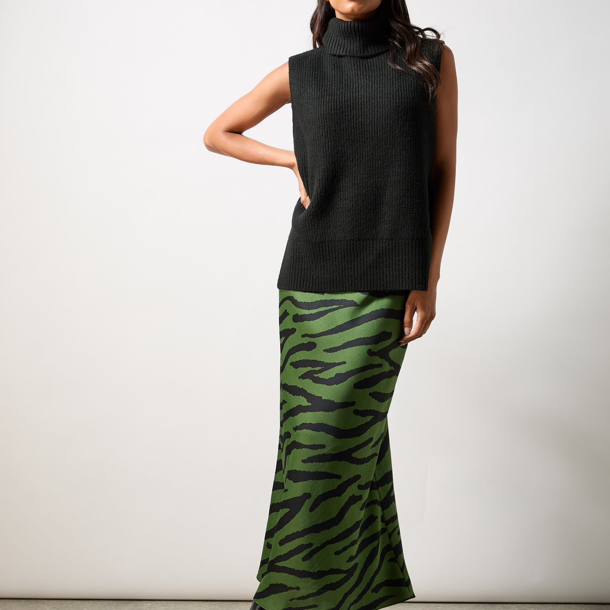 Green Zebra Print Bias Cut Maxi Skirt – Ro&Zo