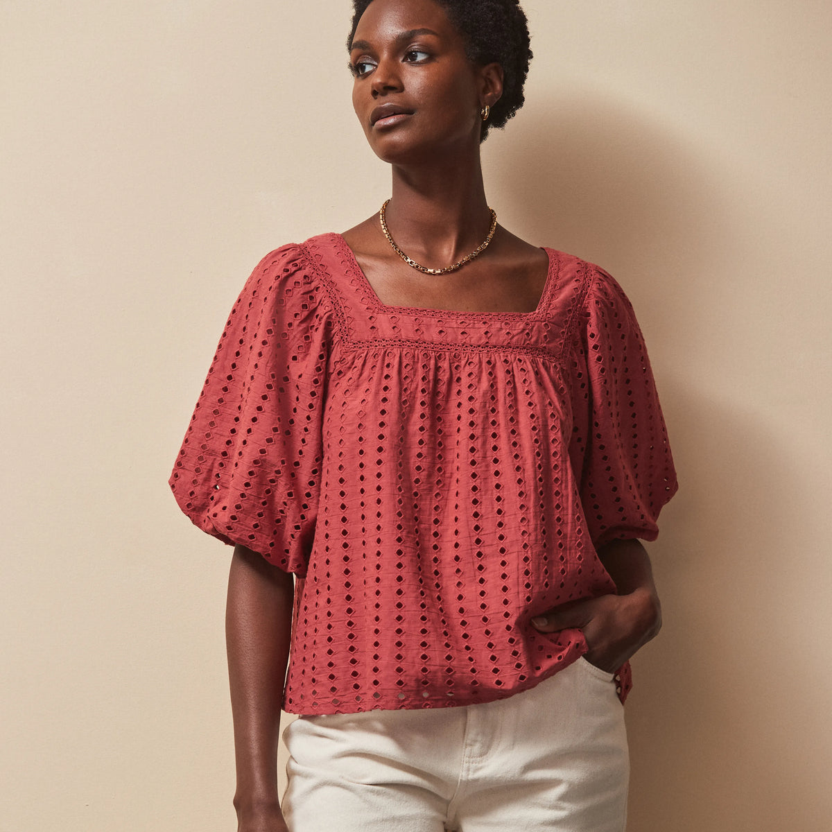 RZ2549_H.webp?crop=center&