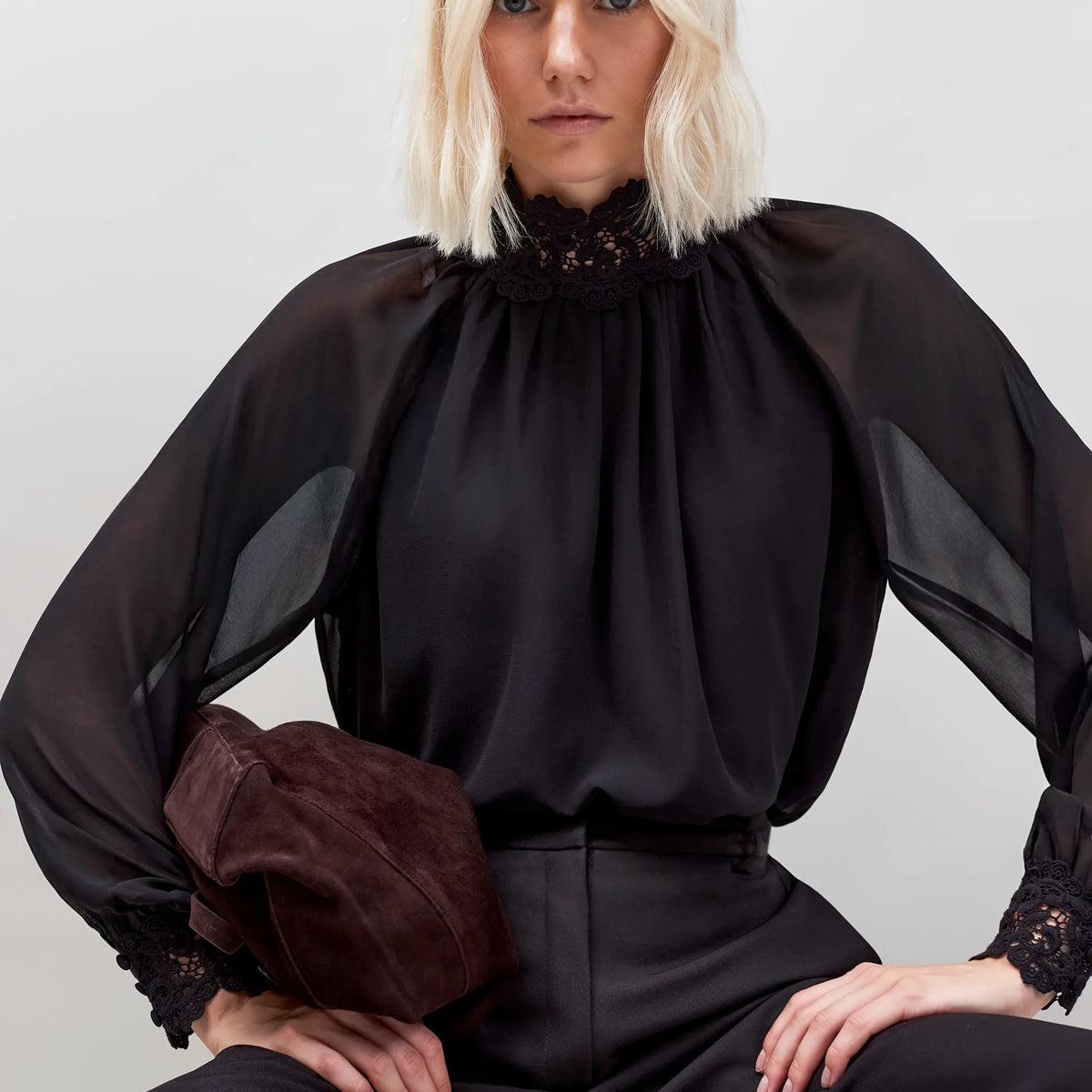 トップス agawd select Hem Rubber Blouse Black Lace Trim Bubble Hem Blouse – Ro&Zo