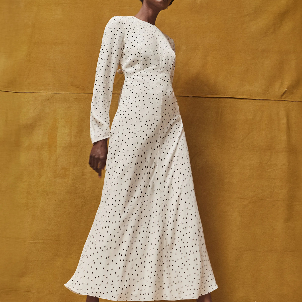 ワンピース Pin-Dot Slit Sleeve Dress - off white Petite Black And White Polka Dot Tie Back Dress – Ro&Zo