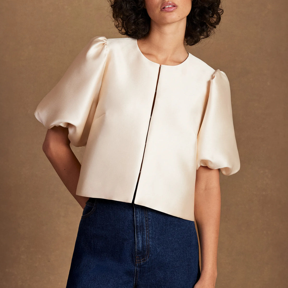 Cream Puff Sleeve Shell Top – Ro&Zo