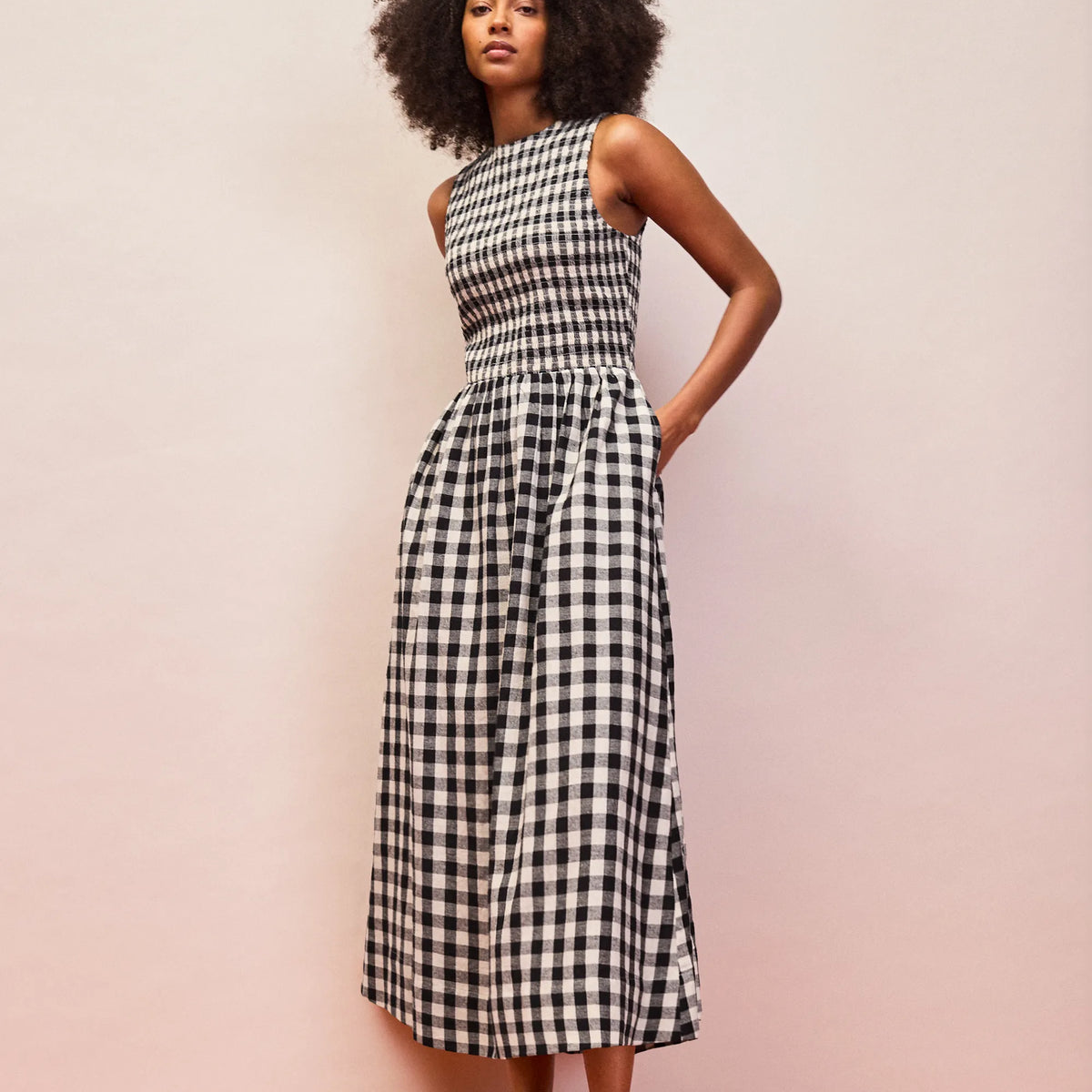 Mono Gingham Cotton and Linen-Blend Shirred Midi Dress – Ro&Zo