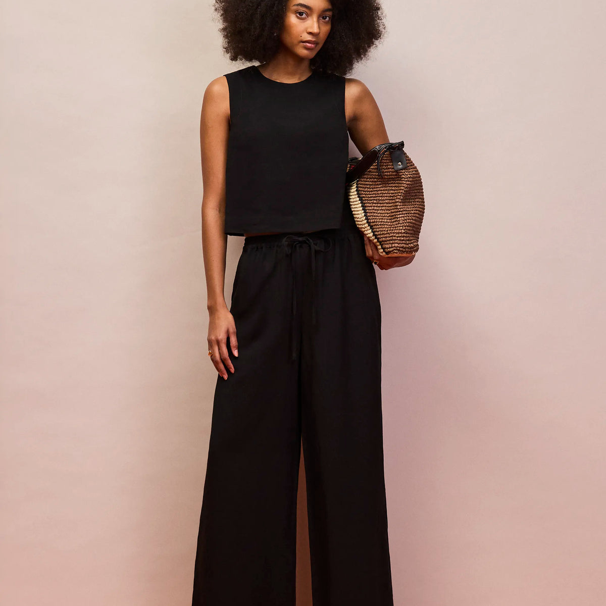 two piece linen like tops ブラック Black Twist Back Shell Top With Linen – Ro&Zo