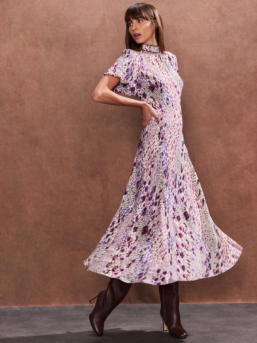 elodie pink dress ASTR the Label | Elodie Floral Midi Dress in Pink Lilac Floral