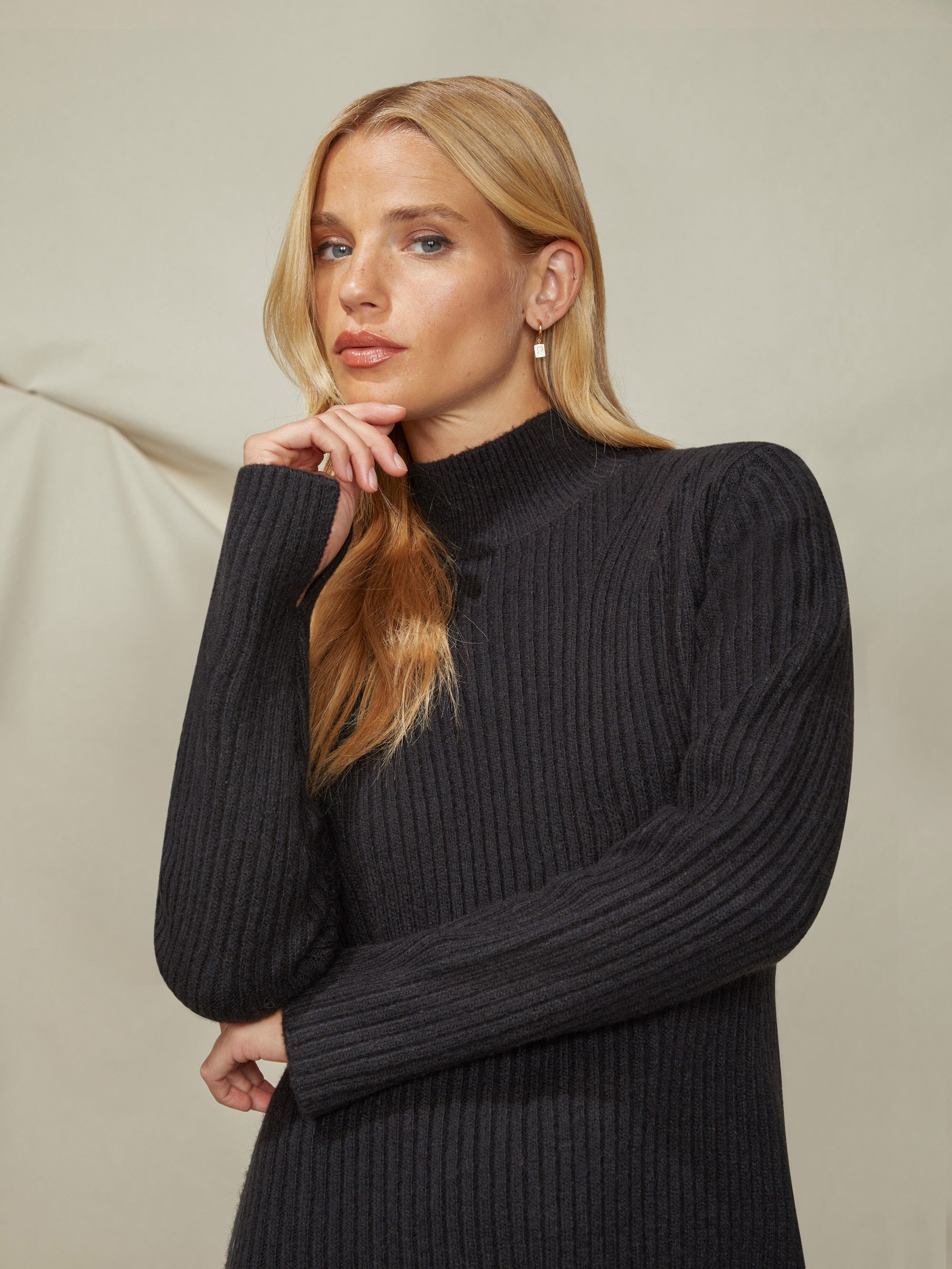 Black sweater hot sale dress turtleneck