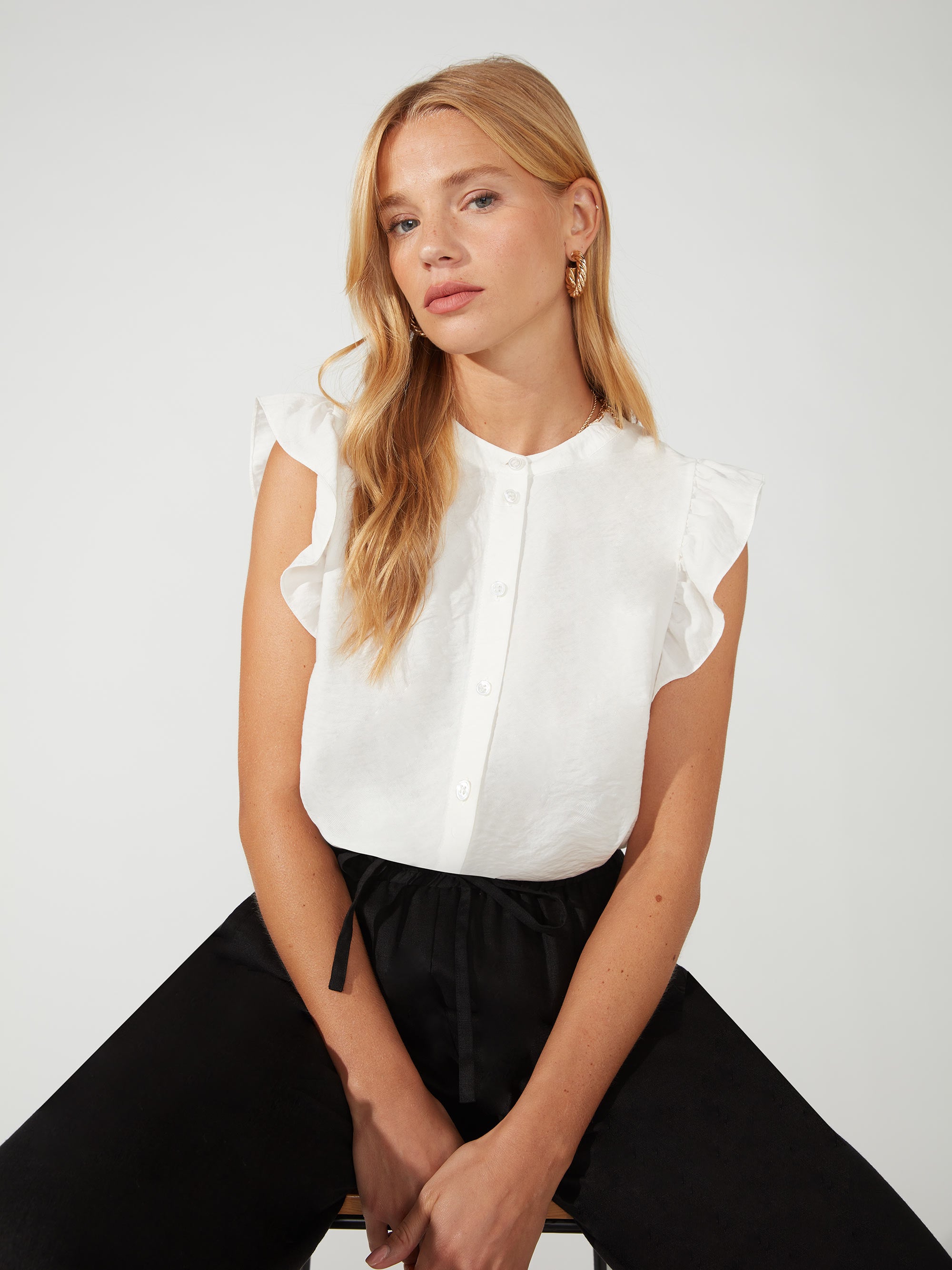 Frill Shoulder Sleeveless Shirt – Ro&Zo
