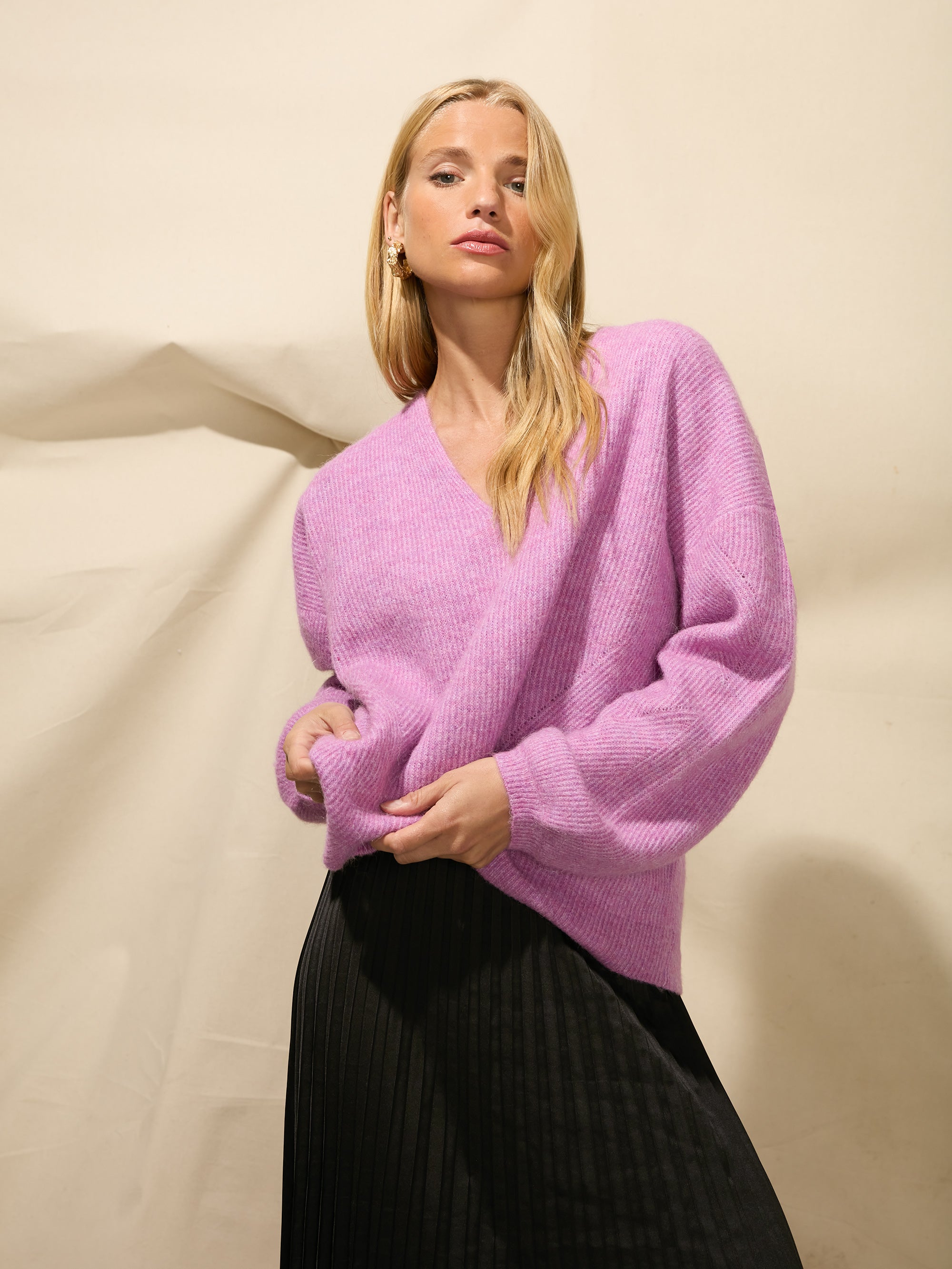 Lilac Slouchy V neck Jumper Ro Zo