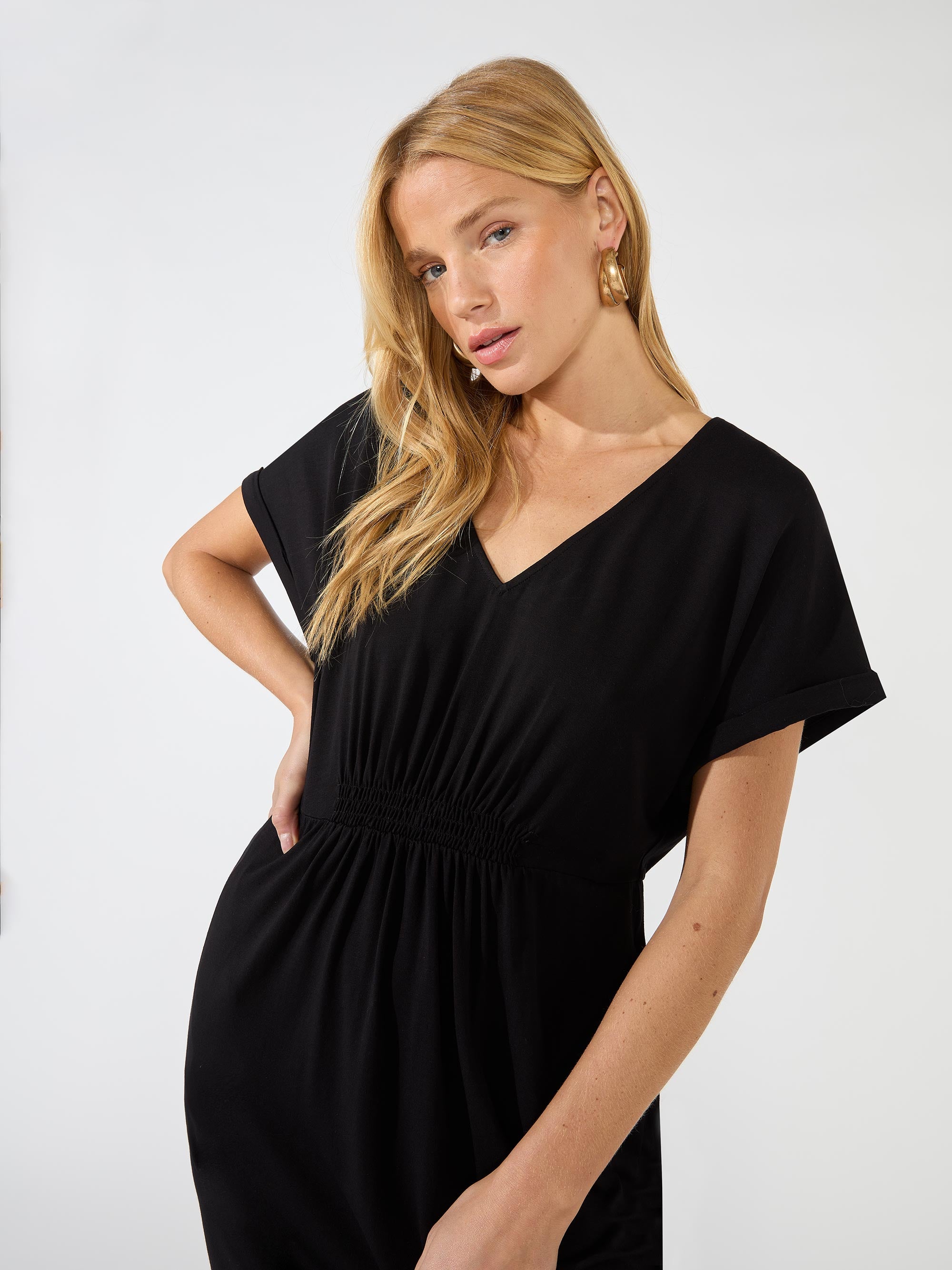 Black jersey hotsell t shirt dress