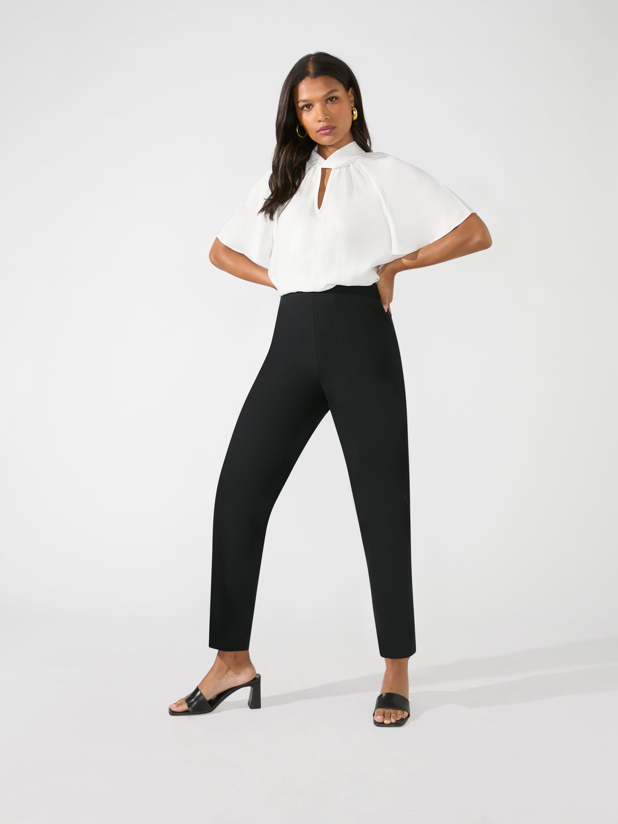 Womens Petite Side Zip Stretch Crop Trousers | £33.60 | One New Change