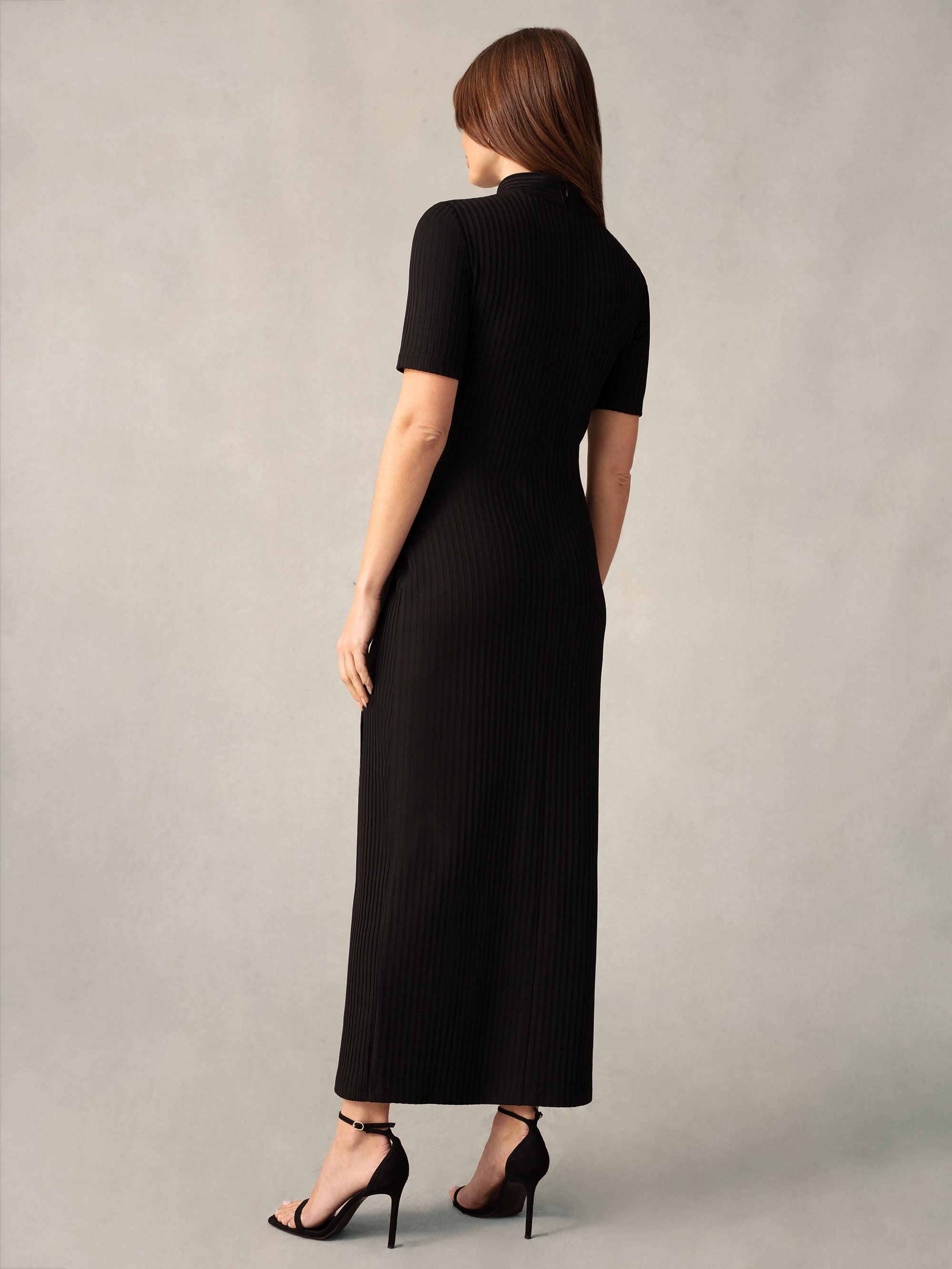 Black dress with split in front hotsell