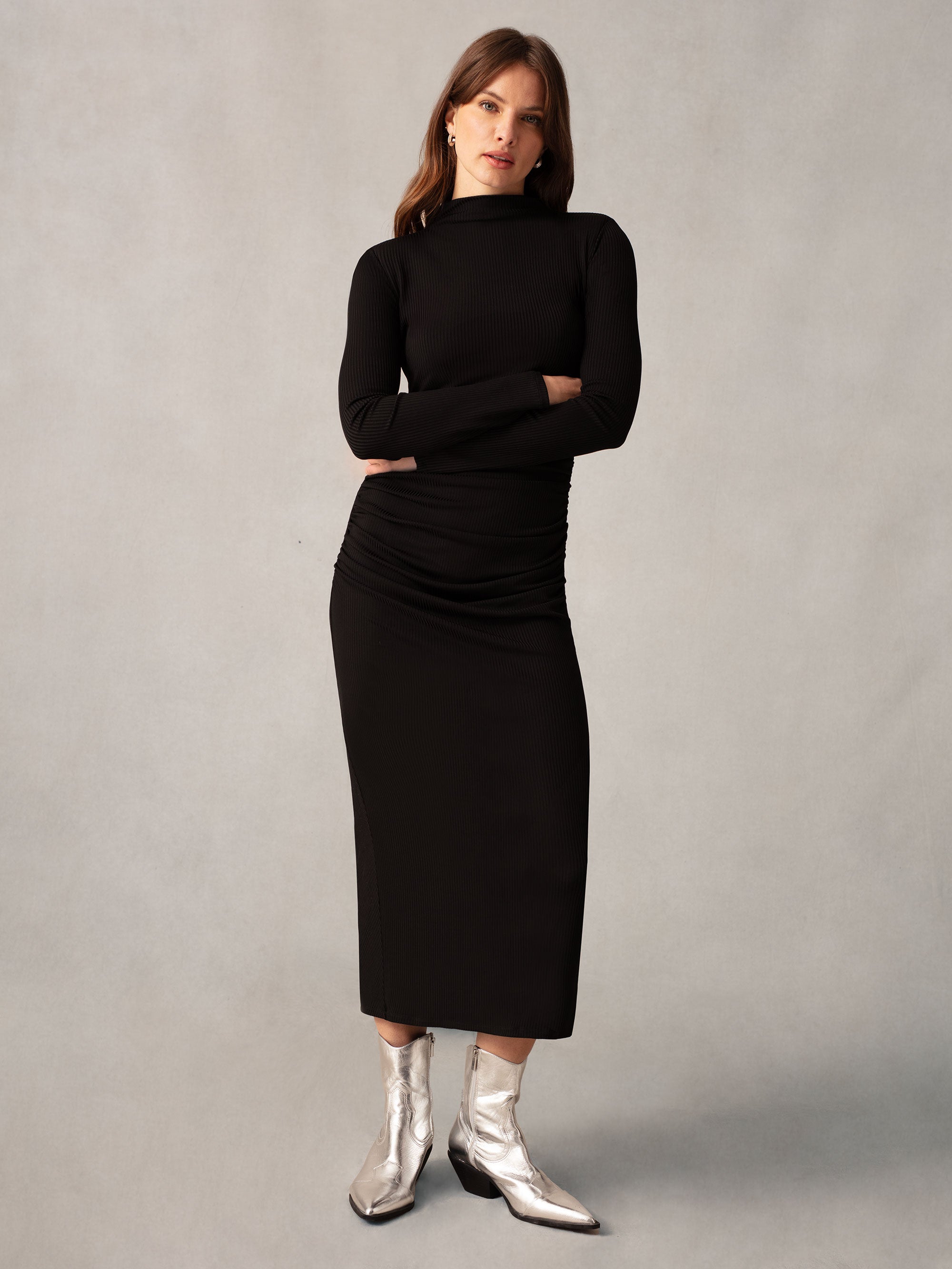 Black Ribbed Jersey Gathered Dress – Ro&Zo