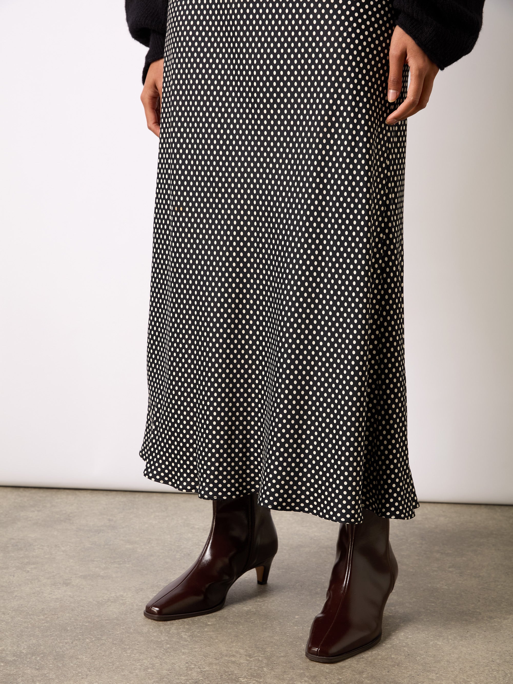 Mono Polka Dot Print Satin Skirt Ro Zo