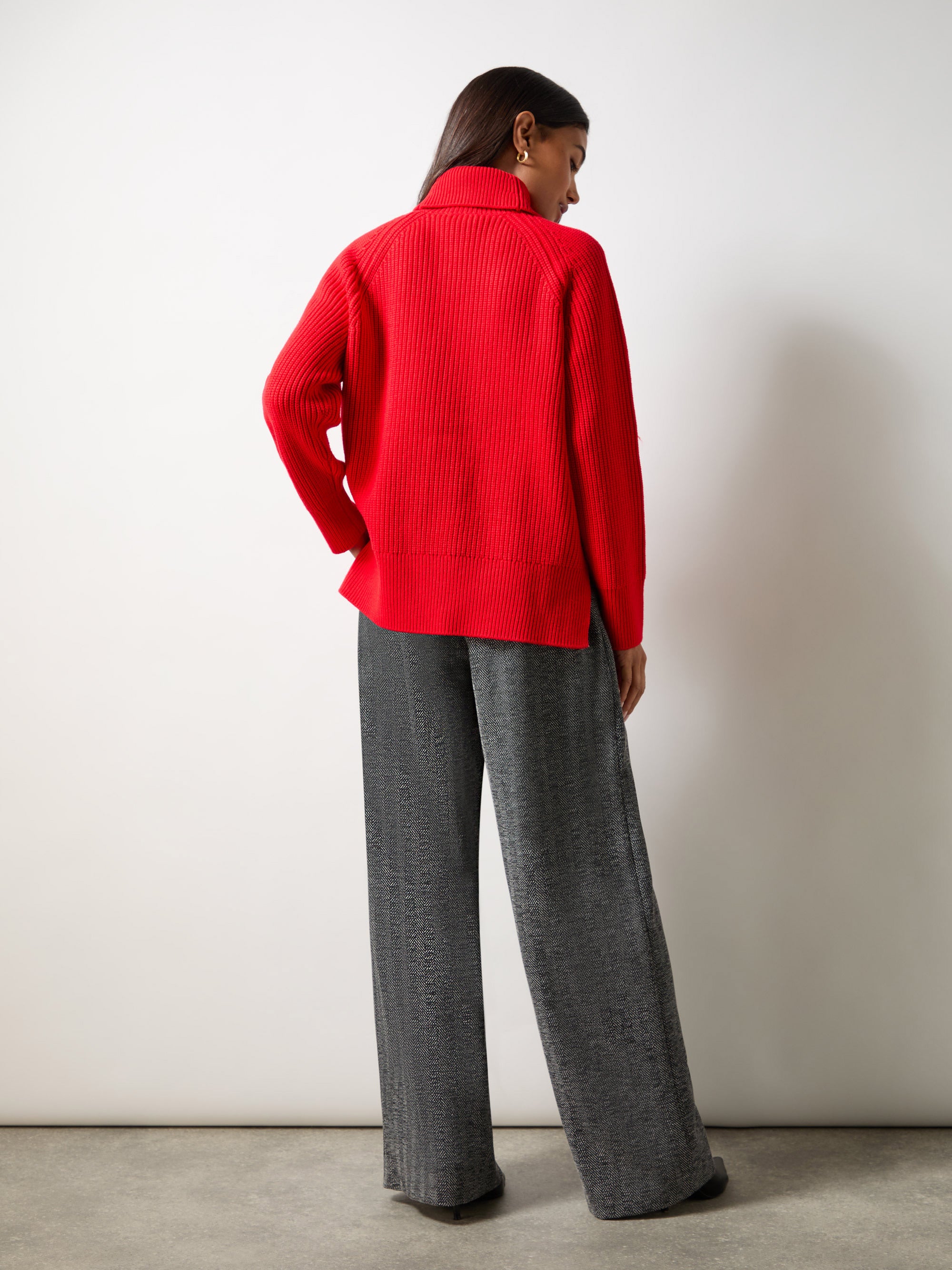 Red Ribbed High Neck Jumper – Ro&Zo