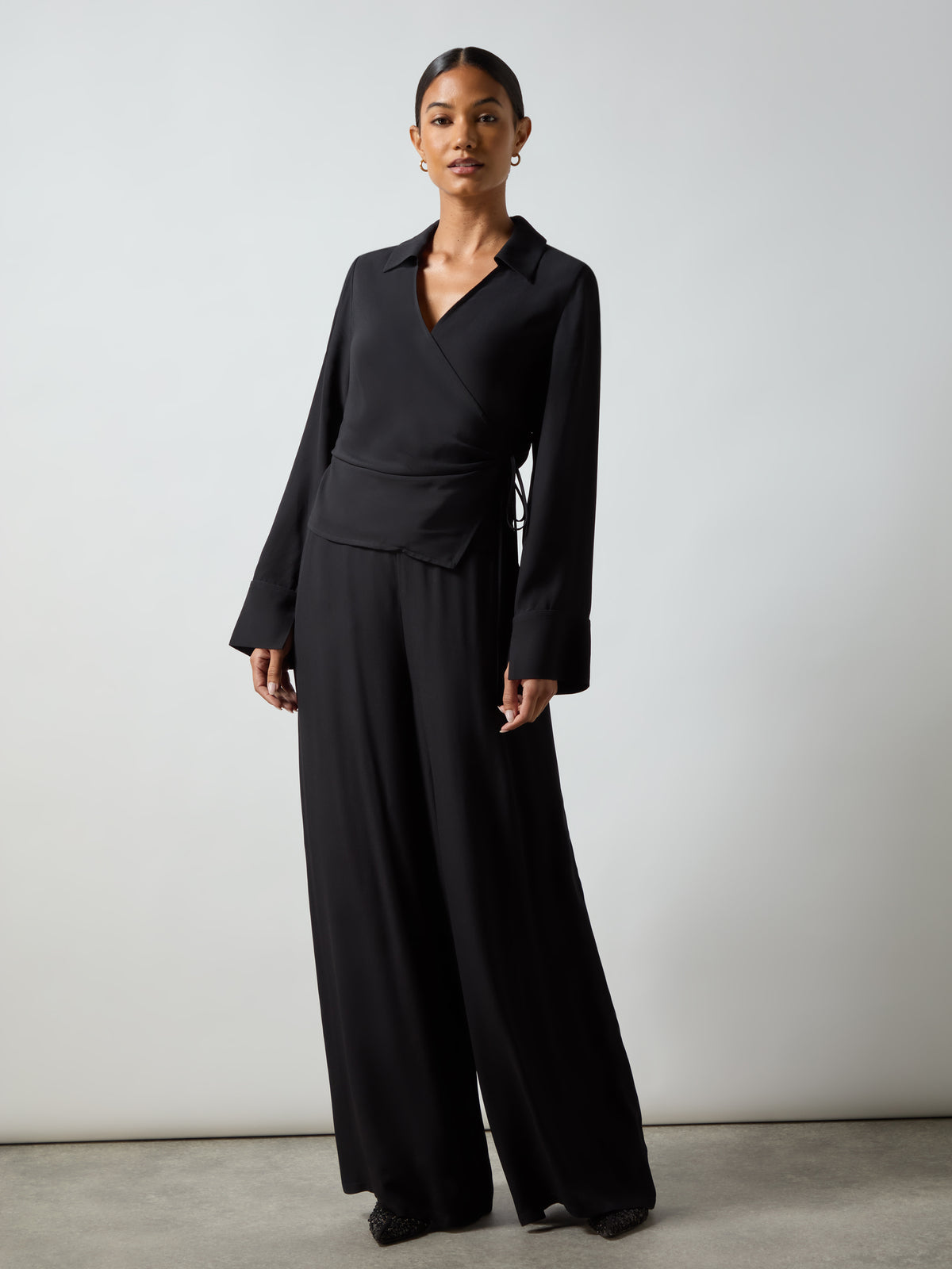 Petite Black Crepe Wide Leg Trouser