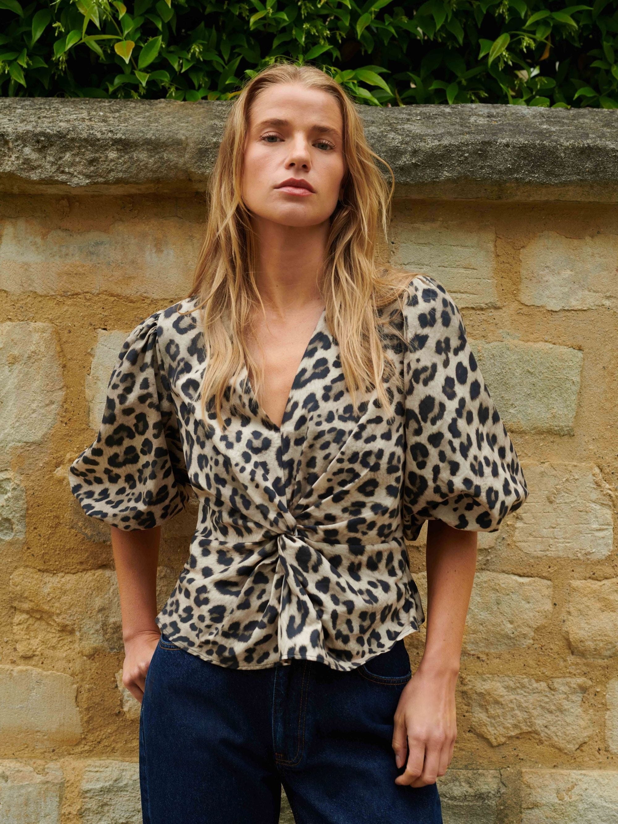 Leopard Print Twist Front Blouse – Ro&Zo