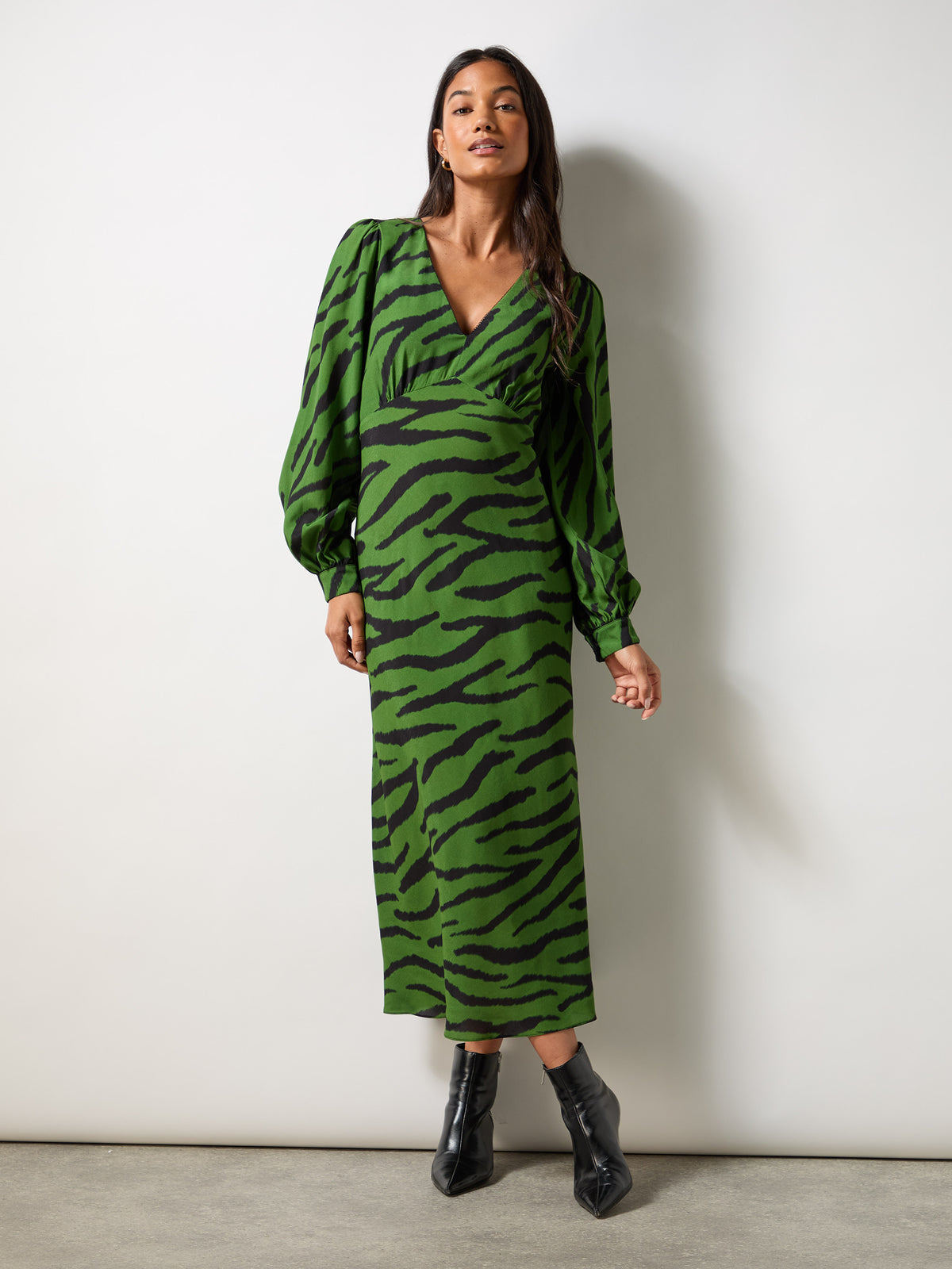 Green Zebra Print V-Neck Midi Dress