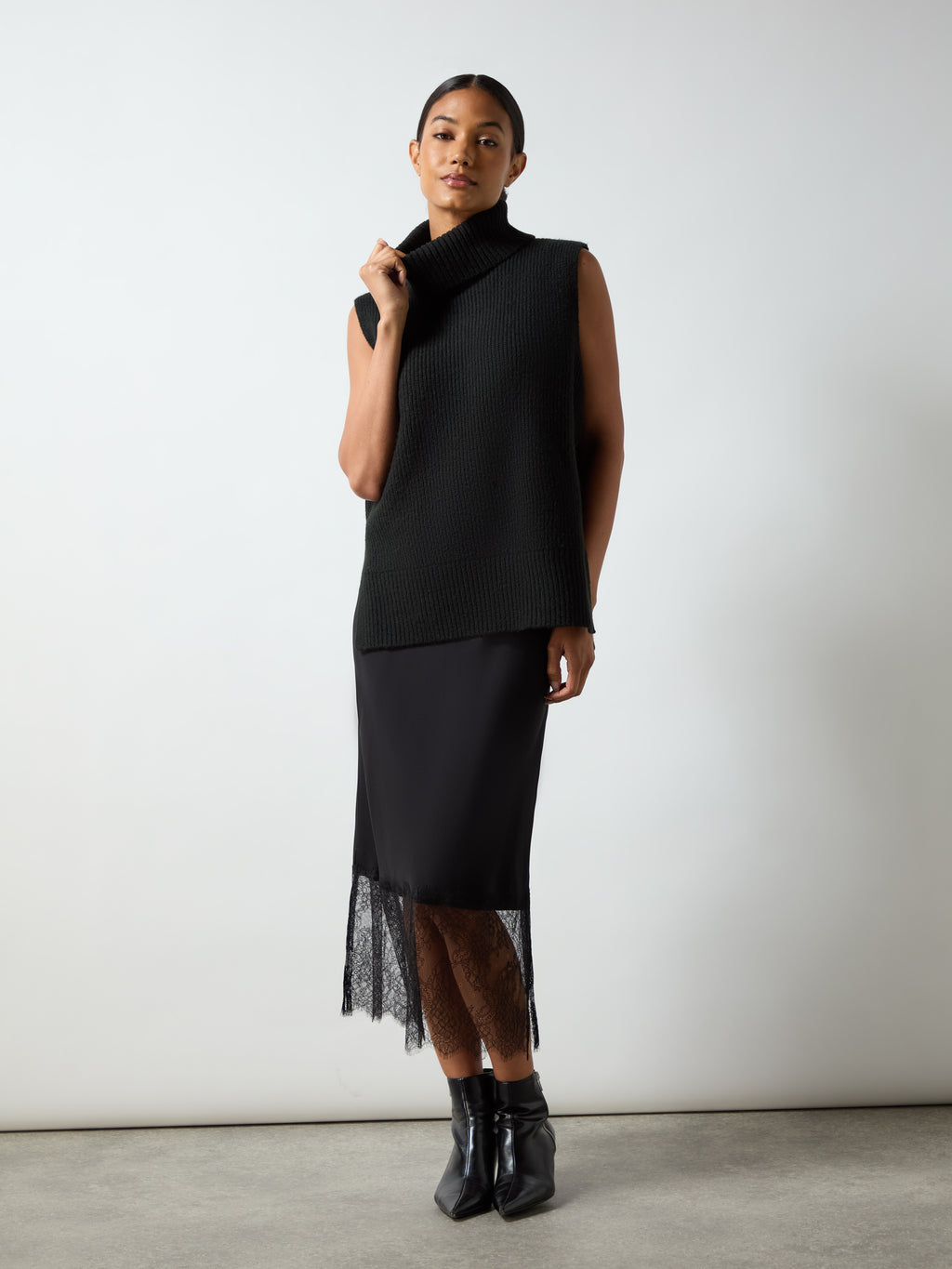 Crepe Lace Trim Skirt