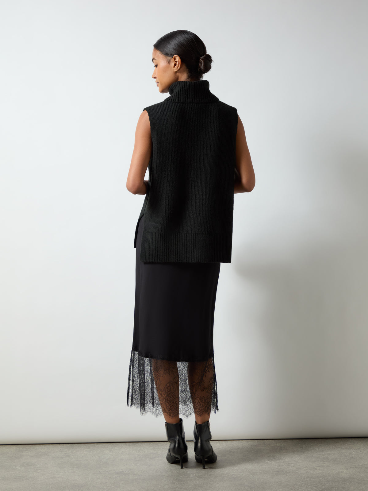 Black Crepe Lace Trim Skirt