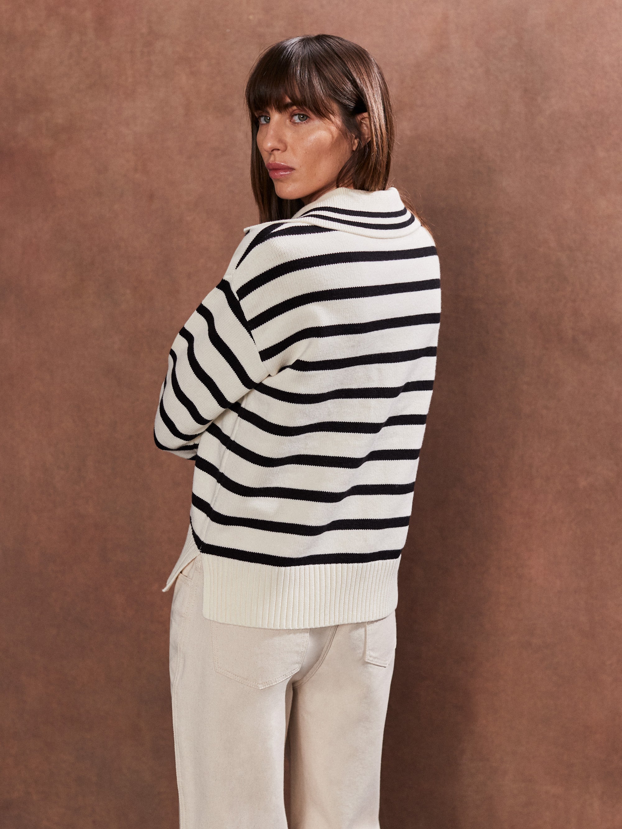 【BAON】[unisex] Daldeonbeu Stripe Punching Collar Over Knit Stripe punching collar knit - WaiKei | 60% - Asian Fashion