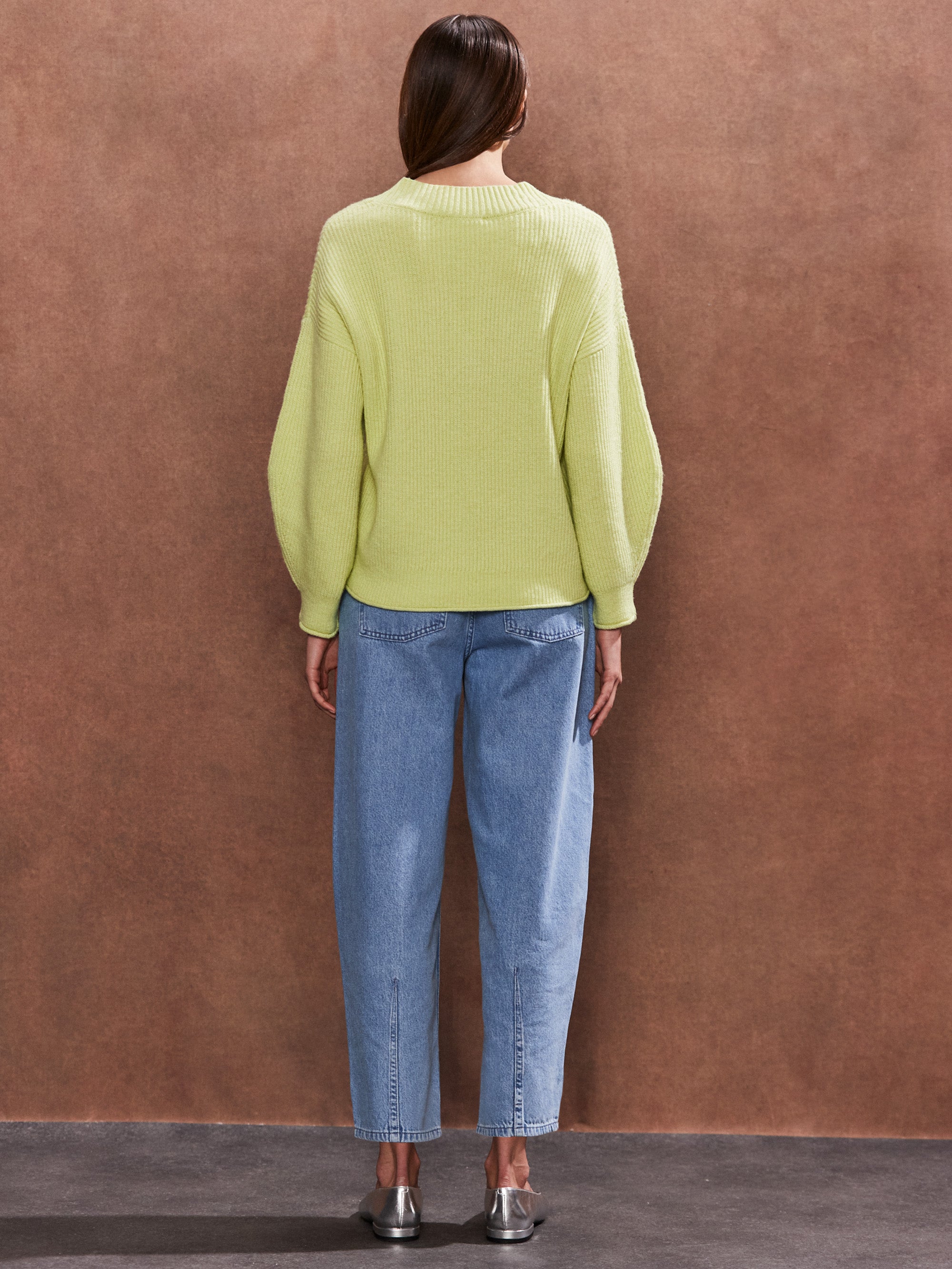 Lime V-Neck Rib-Knit Jumper – Ro&Zo