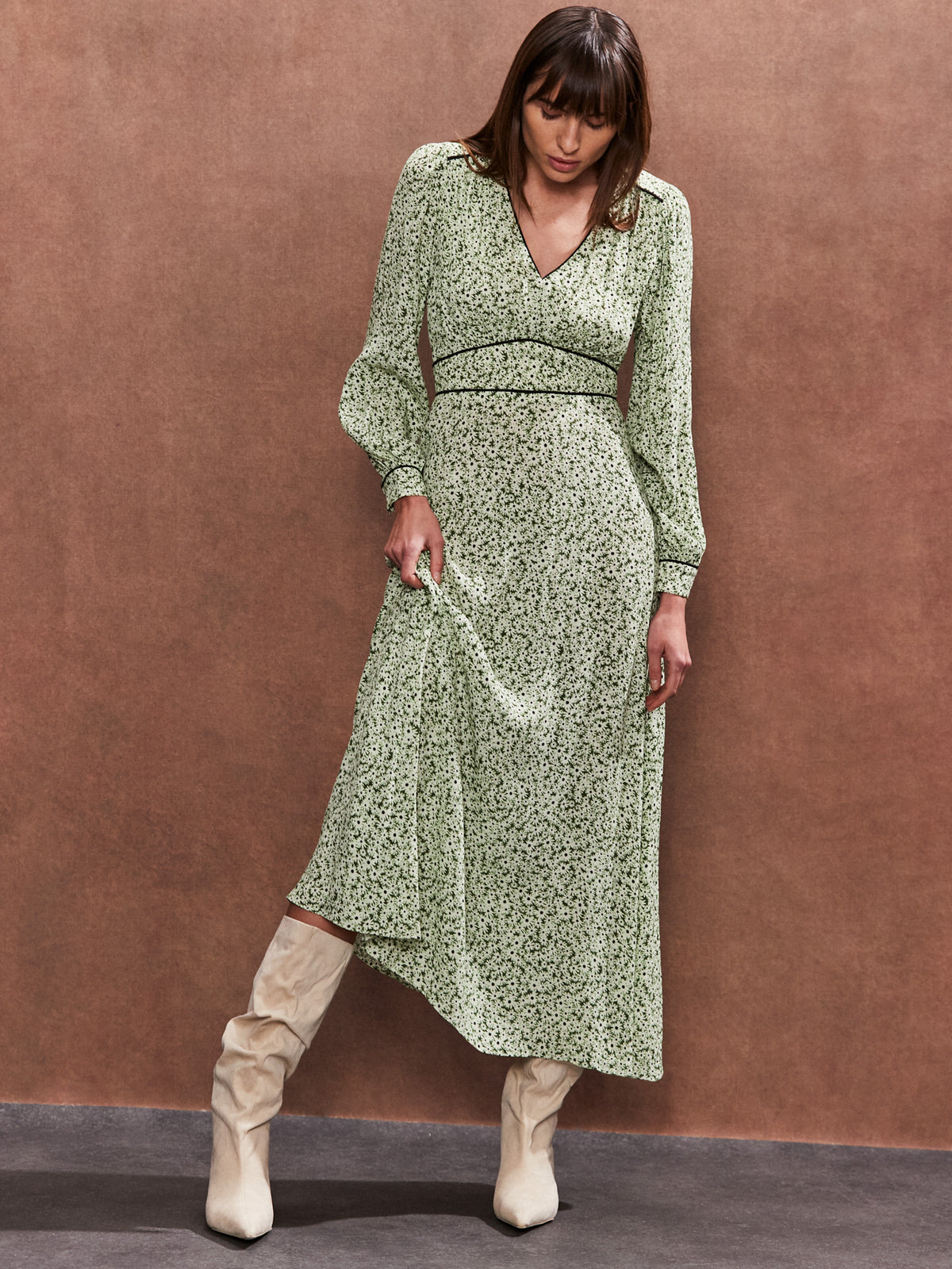 Petite Green Ditsy Waist Detail Dress