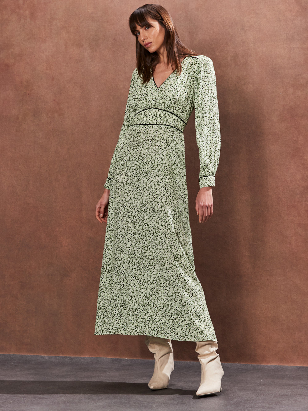 Petite Green Ditsy-Print Midi Dress Ro&Zo Petite Green Ditsy-Print Midi Dress Ro&Zo