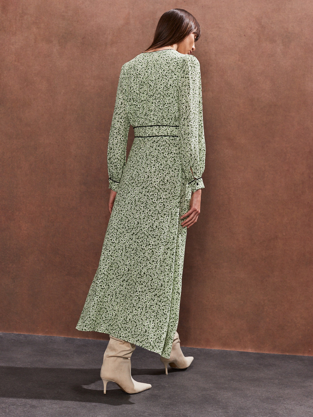 Petite Green Ditsy-Print Midi Dress Ro&Zo Petite Green Ditsy-Print Midi Dress Ro&Zo
