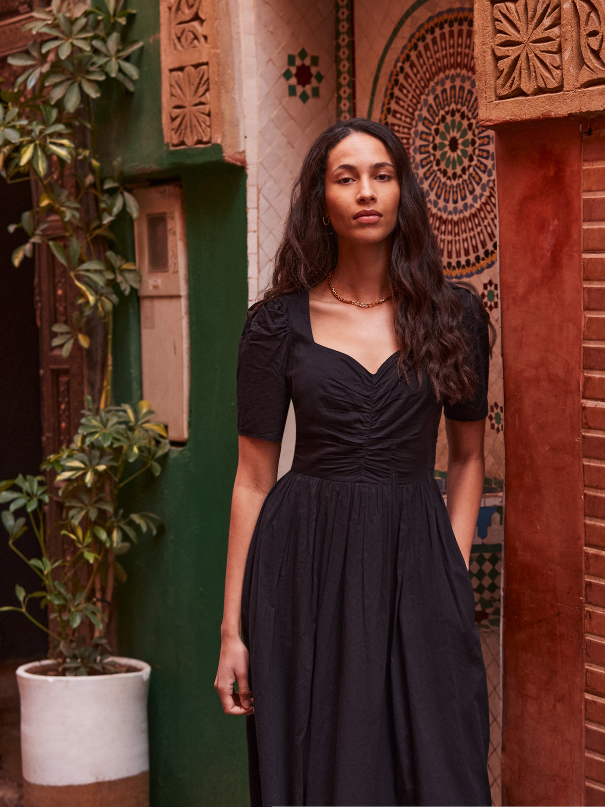 Petite Black Cotton Sweetheart Neck Midi Dress