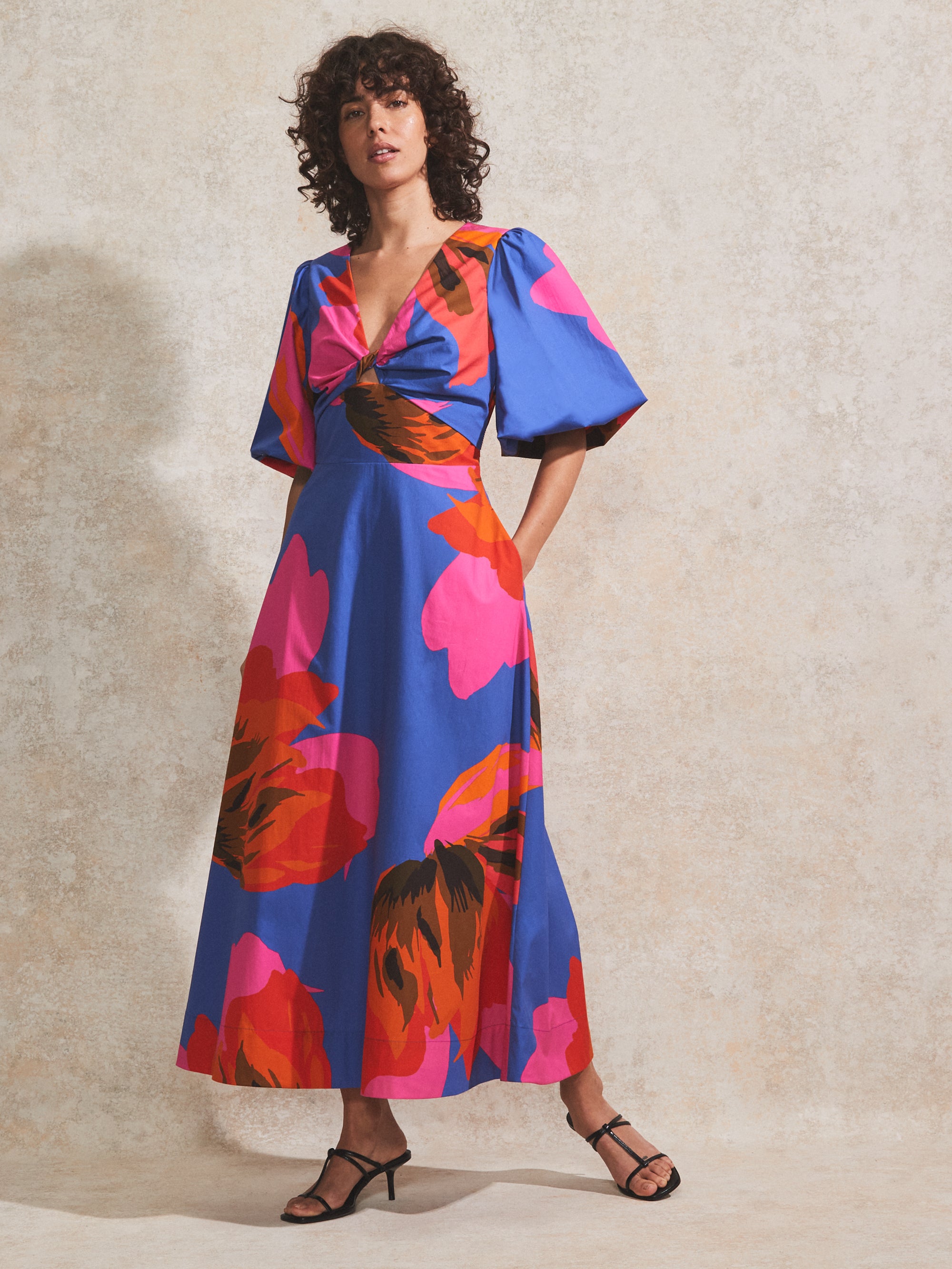 Mina Blue And Pink Floral Cotton-Poplin Dress – Ro&Zo