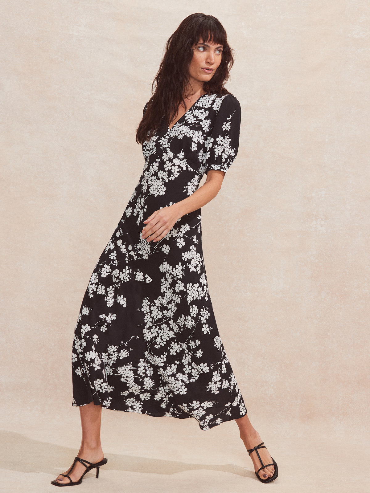 Petite Black And White Ditsy-Print V-Neck Midi Dress