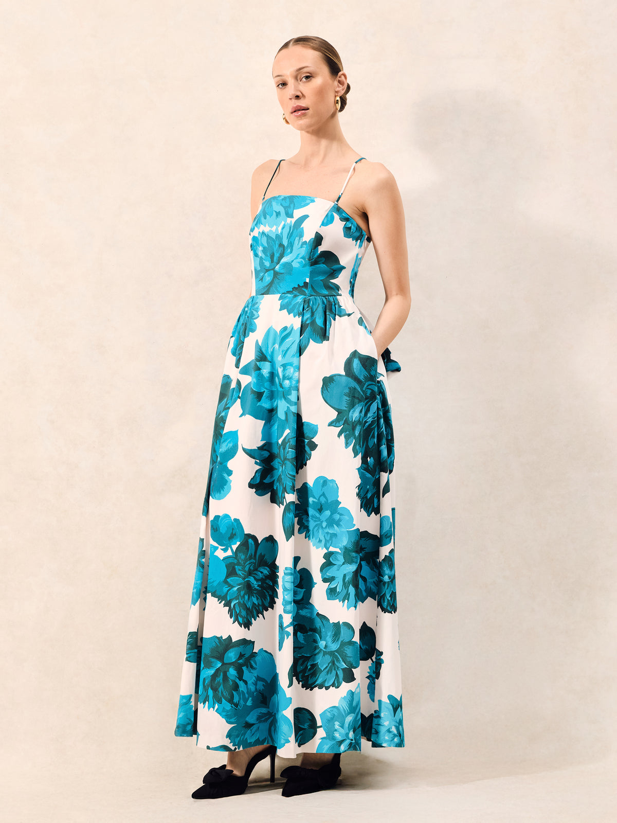 Annie Blue Floral-Print Bow-Detail Dress