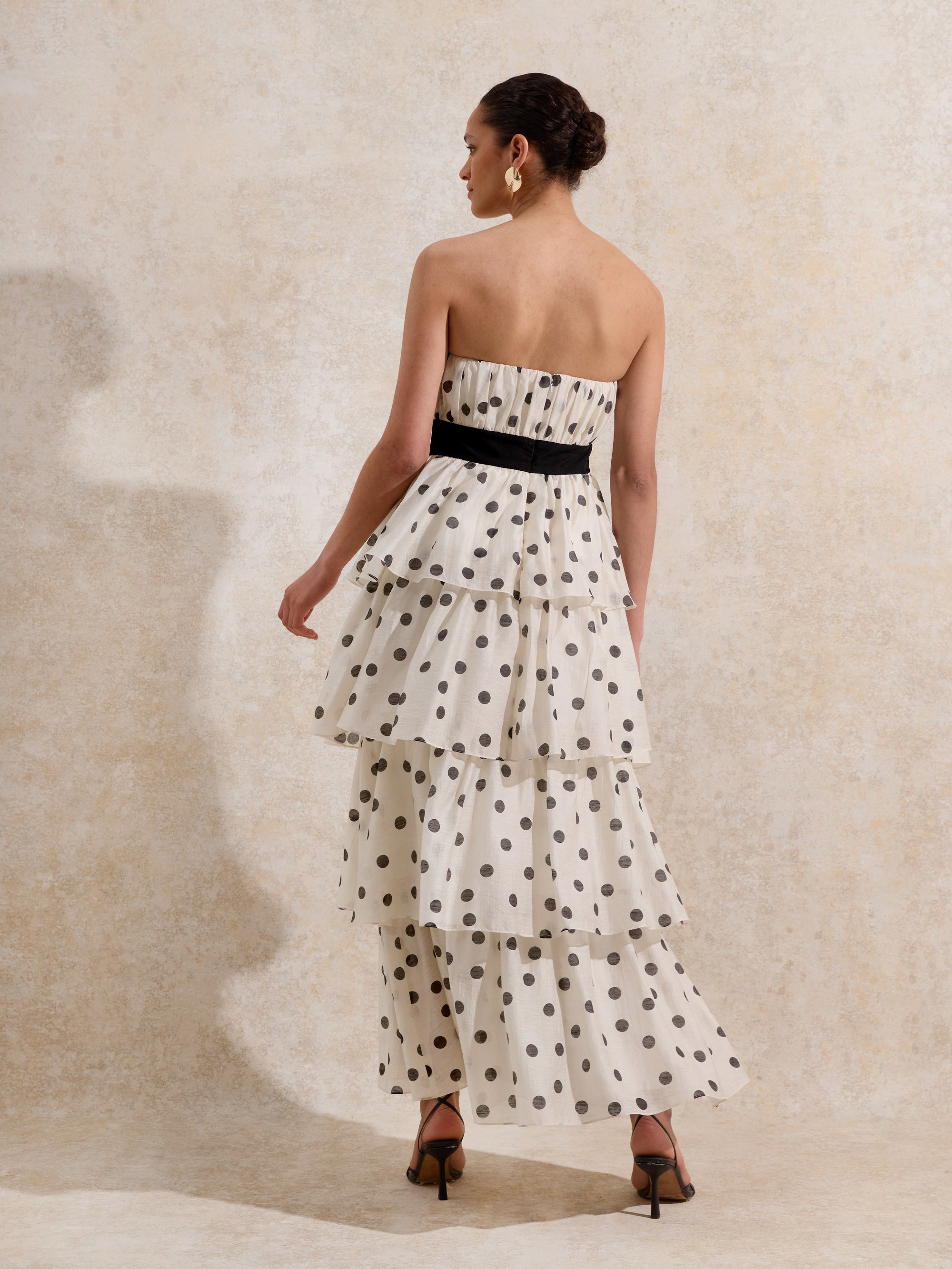 Claudia Black and White Polka Dot-Print Tiered Dress – Ro&Zo