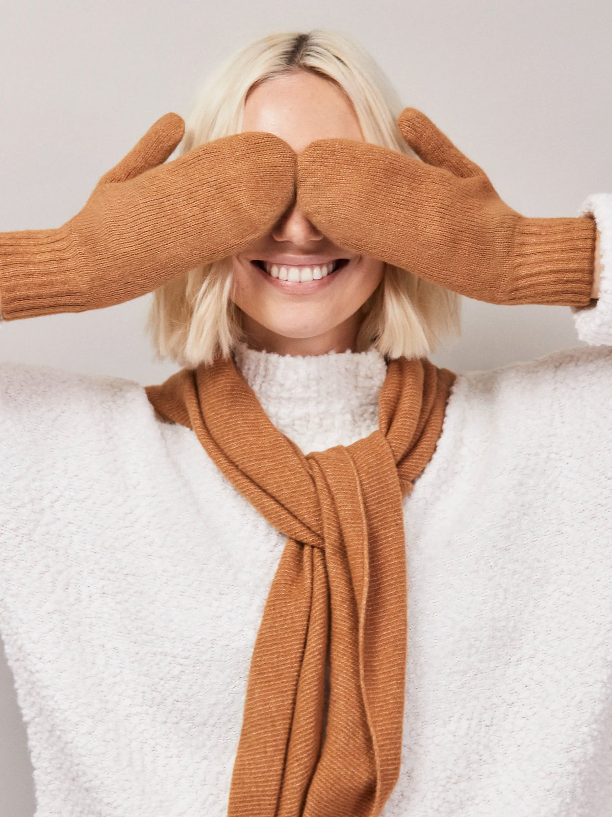 Camel Knit Mittens