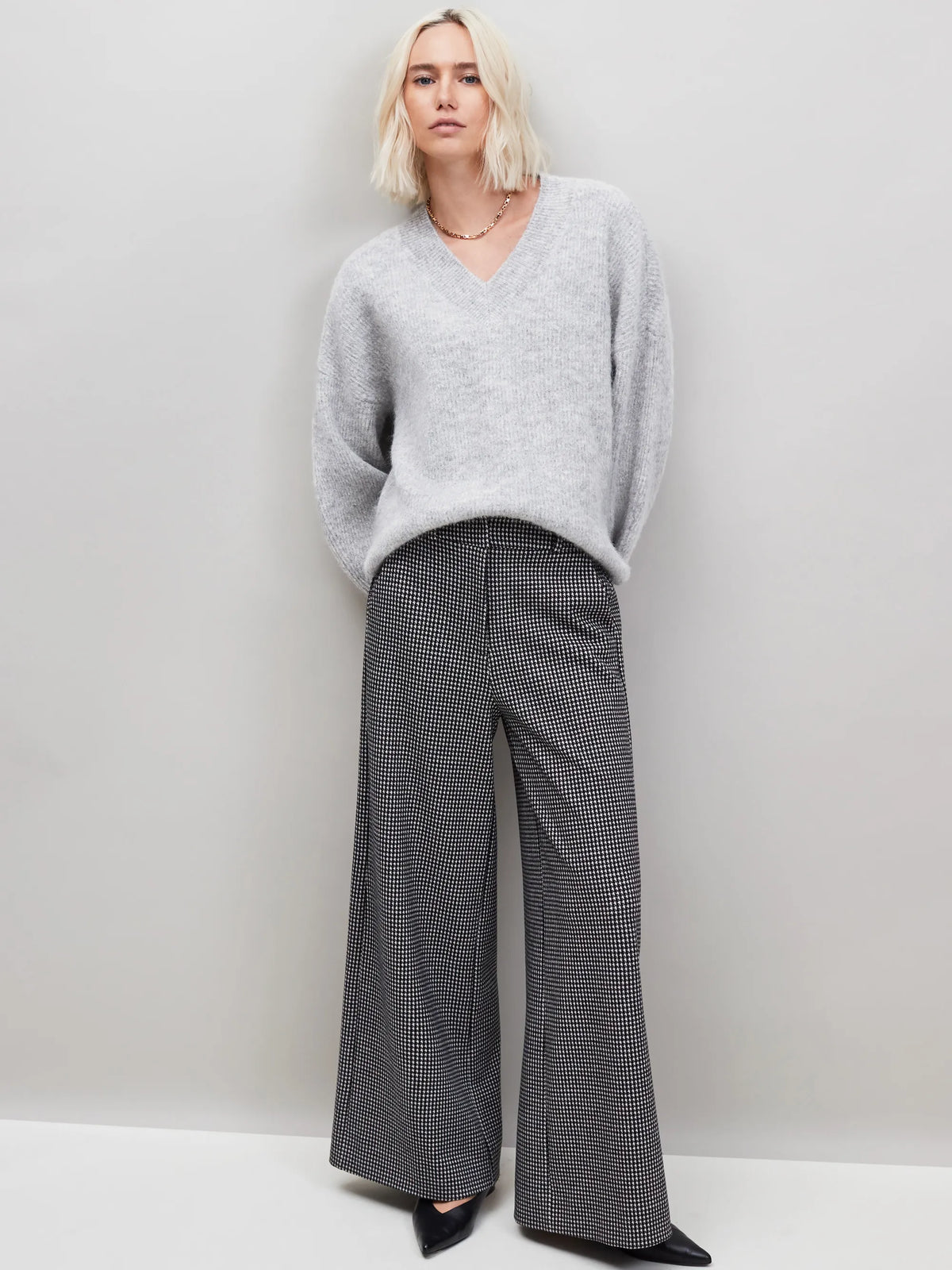 Grey Fluffy Knit Jumper With Alpaca