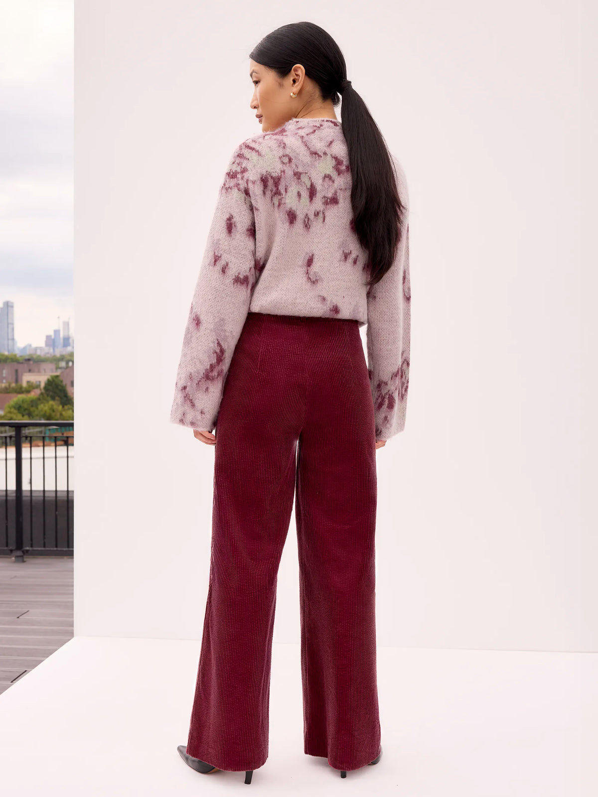 Abstract Floral Jacquard Knit Jumper with Wool and Alpaca