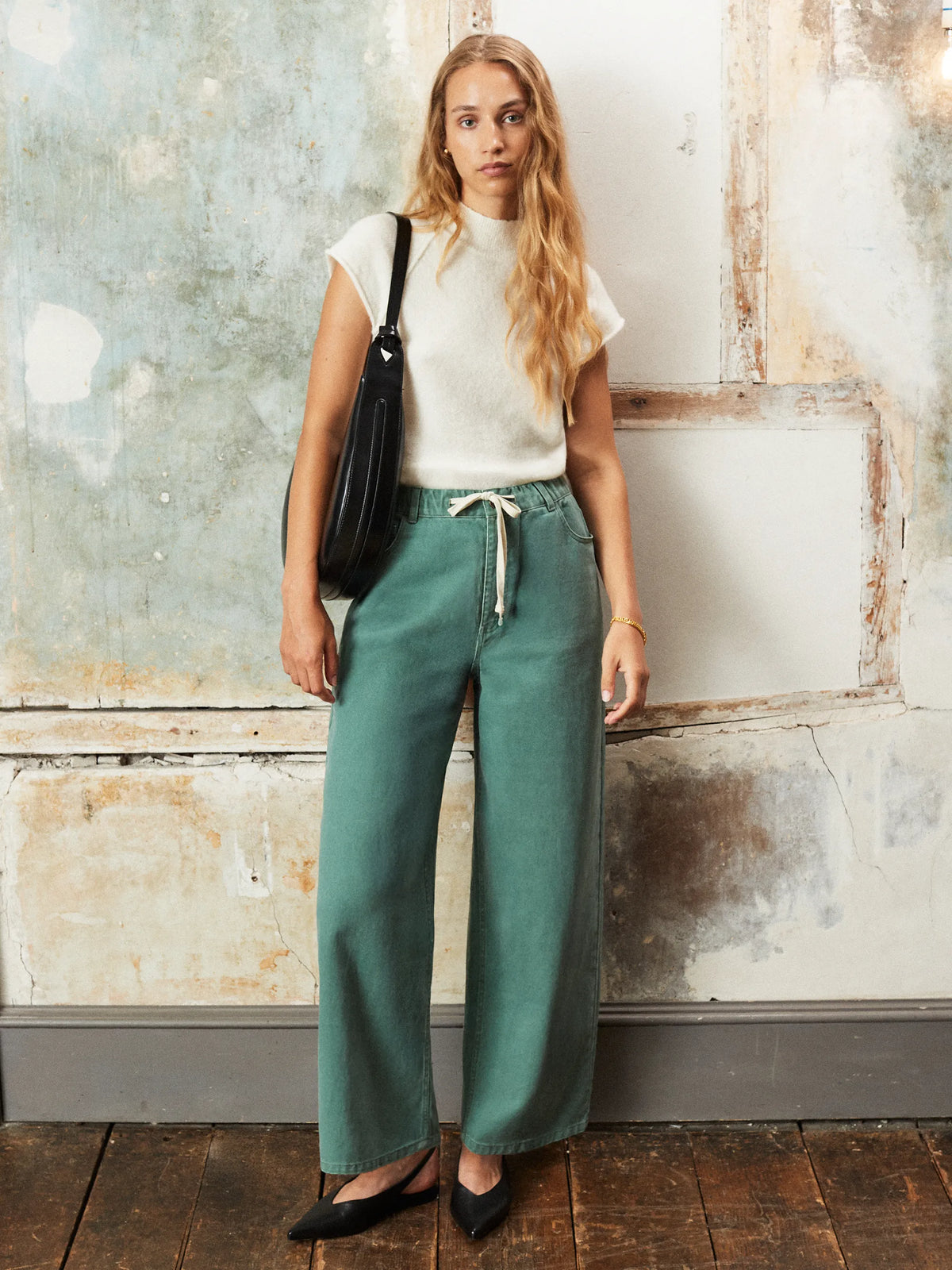 Drawstring-Waist Barrel-Leg Jeans