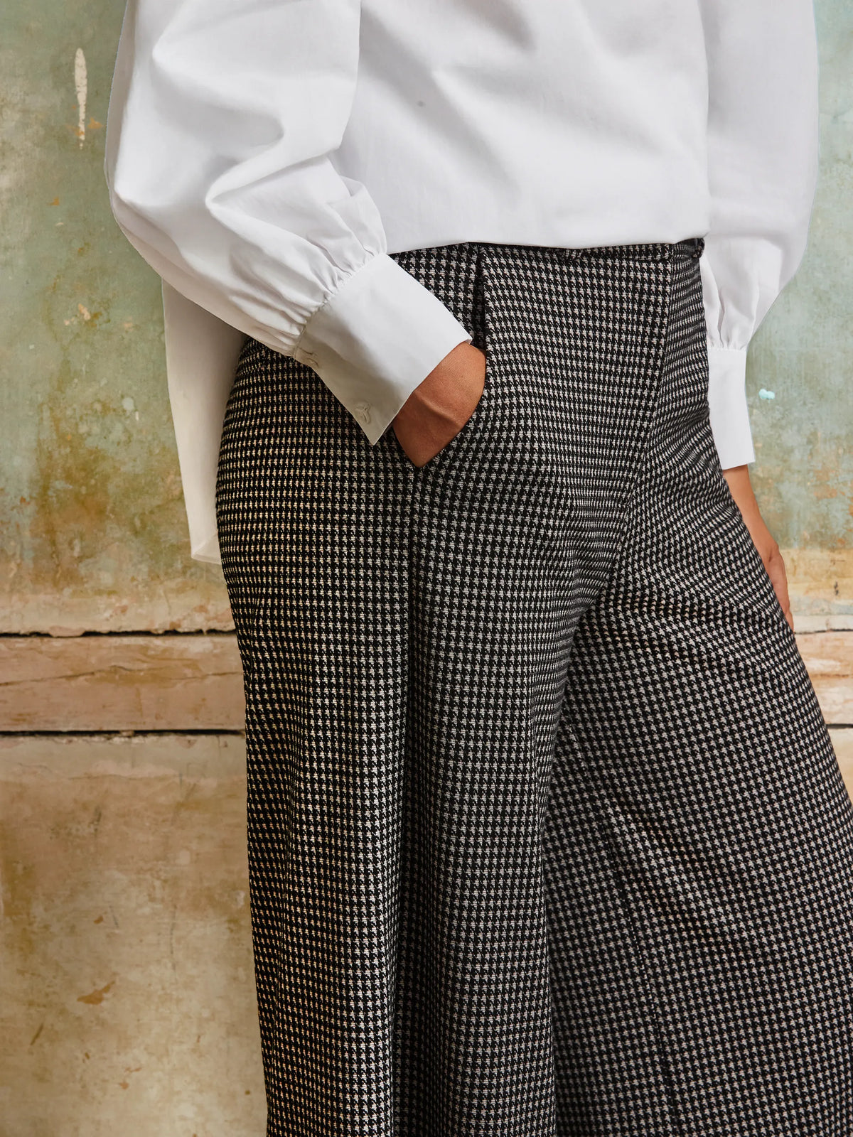 Houndstooth Tailored Wide-Leg Trousers