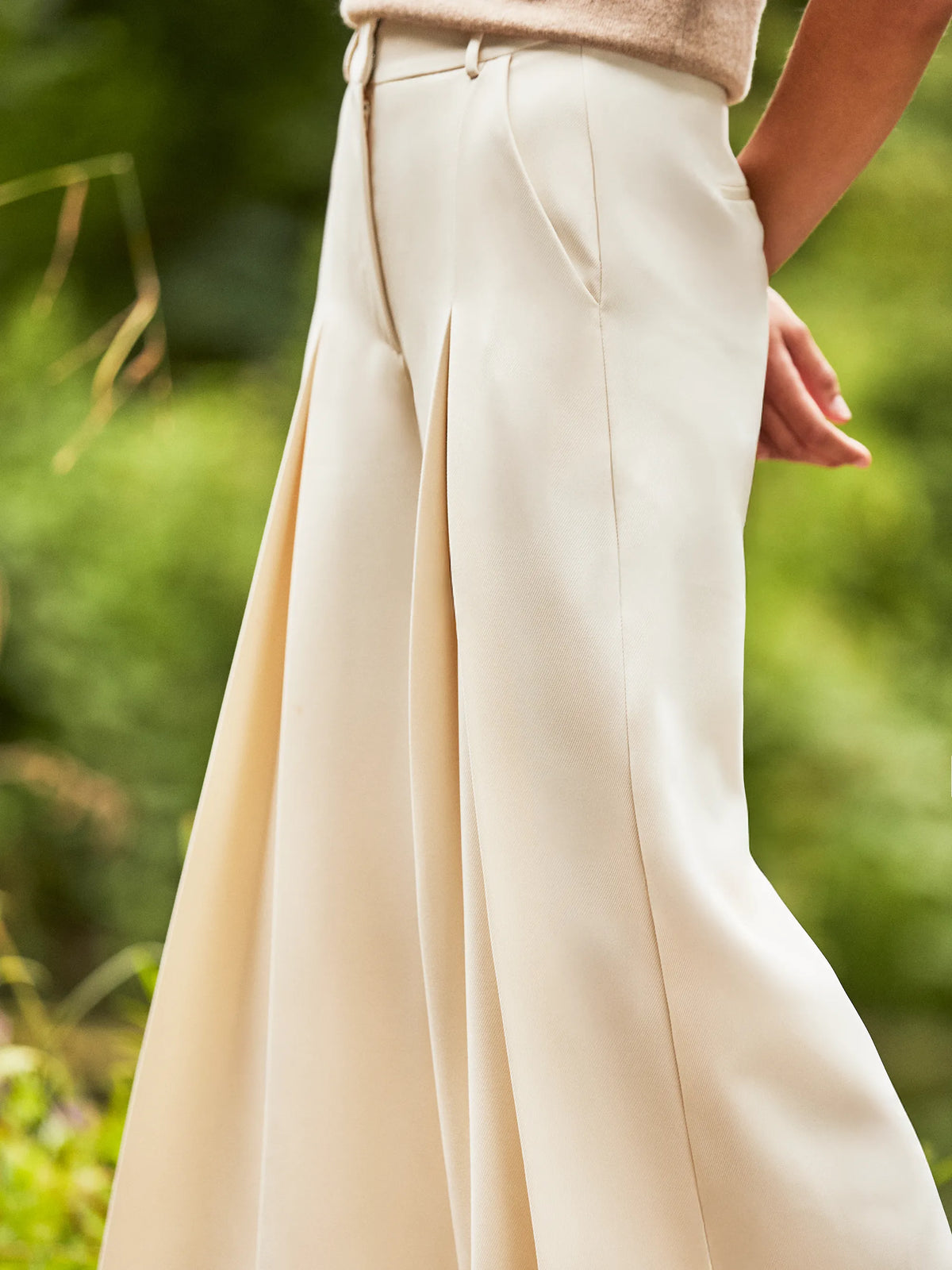 Wide-Leg Trousers