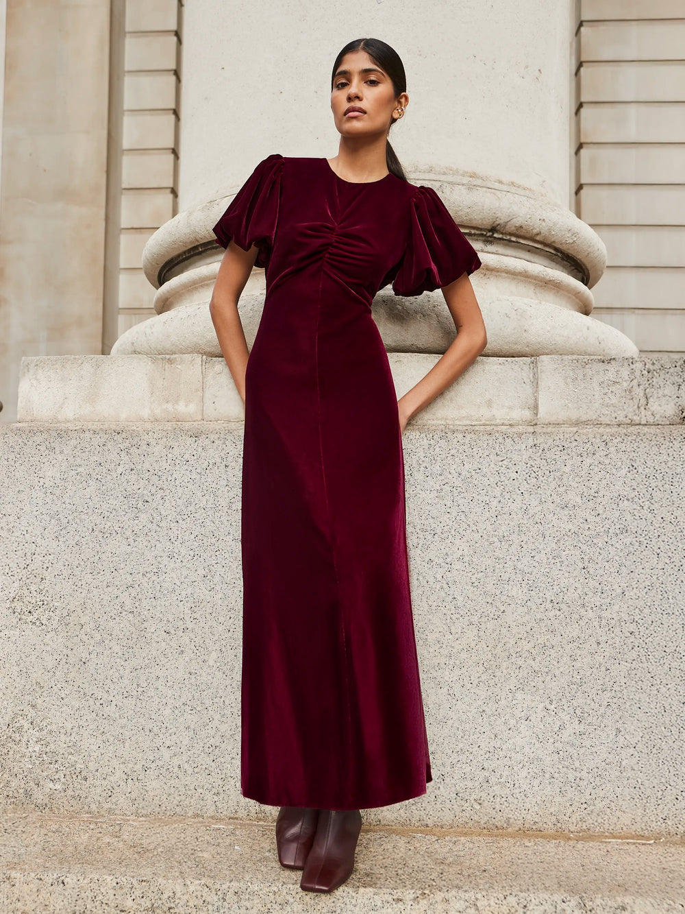 Jessie Plum Velvet Puff Sleeve Dress – Ro&Zo Jessie Plum Velvet Puff Sleeve Dress – Ro&Zo