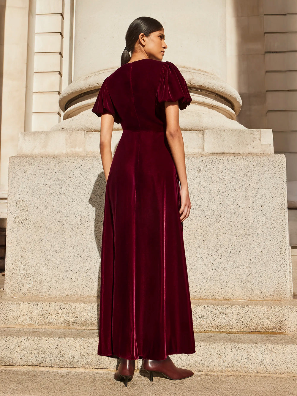 Jessie Plum Velvet Puff Sleeve Dress – Ro&Zo Jessie Plum Velvet Puff Sleeve Dress – Ro&Zo