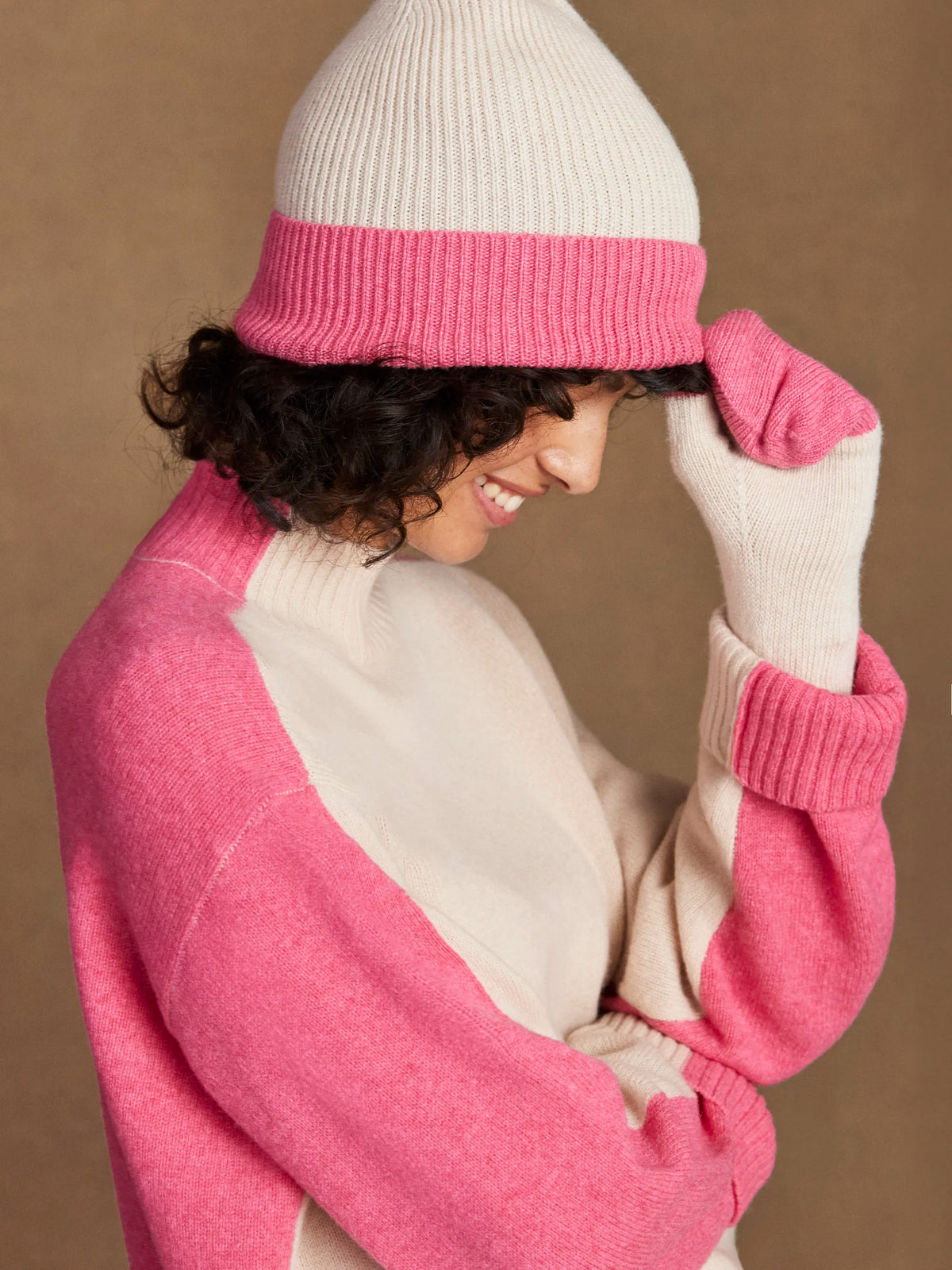 Pink Colour Block Mittens With Cashmere