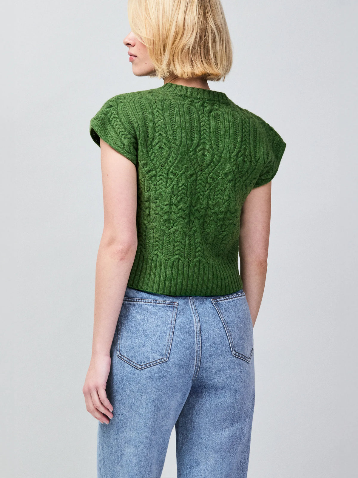 Green Cable Knit Wool Sleeveless Jumper