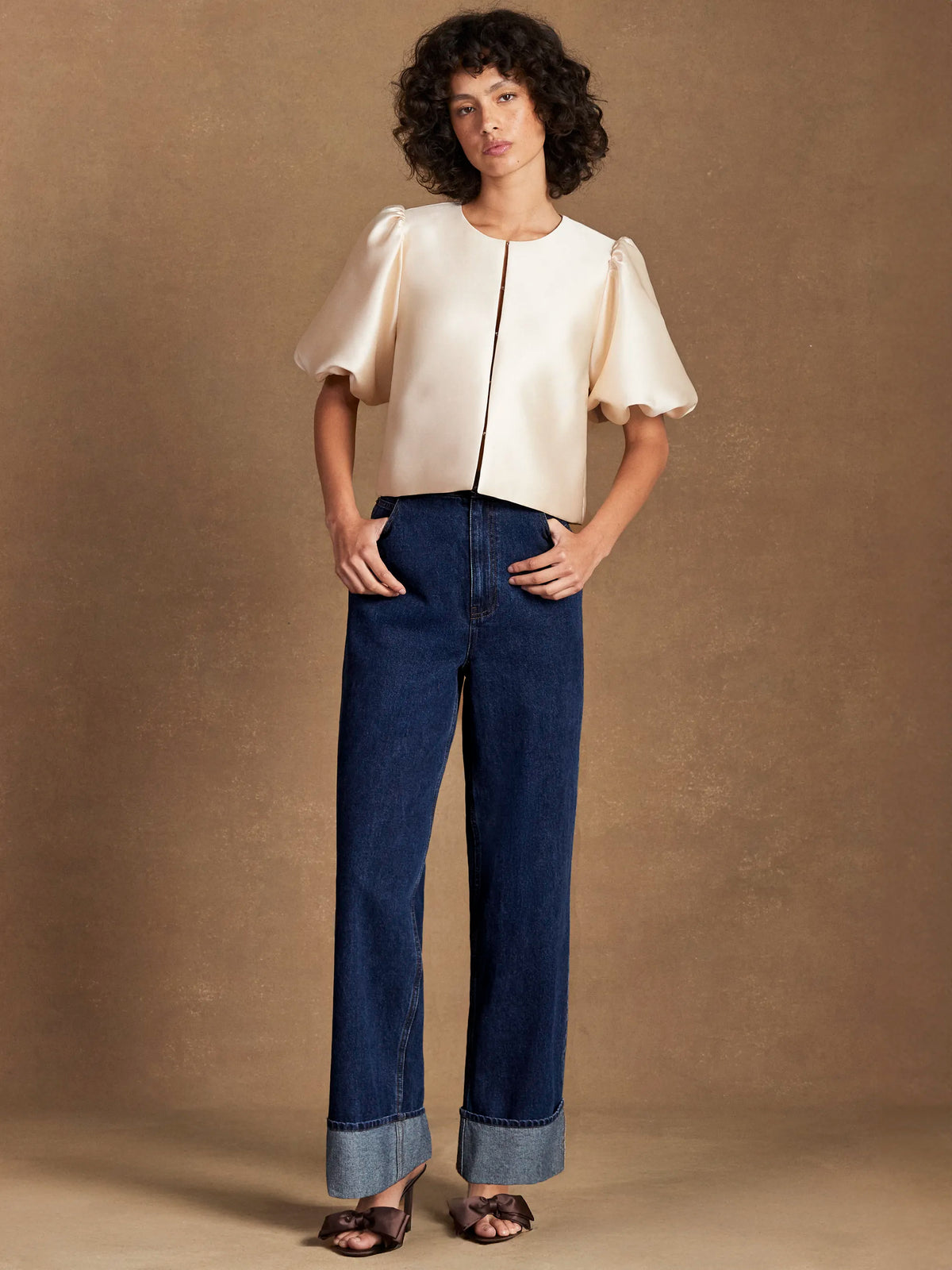 Cream Puff Sleeve Shell Top