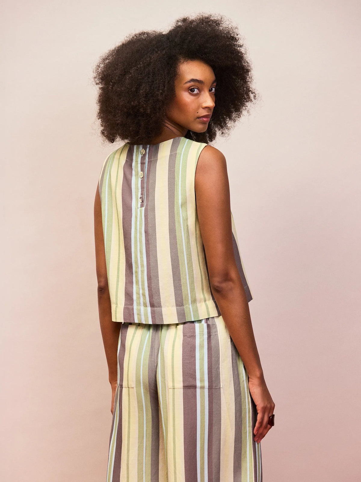 Green stripe sleeveless linen blend cropped shell top back view