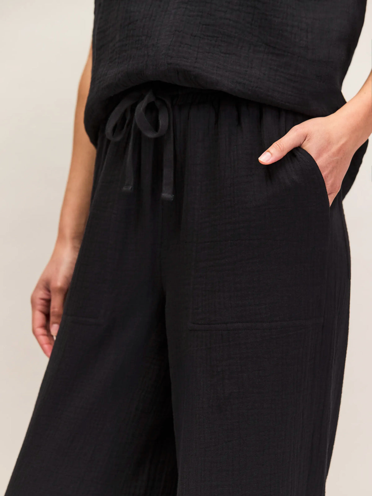 Black Cheesecloth Drawstring Cuff Trousers Cotton Resort