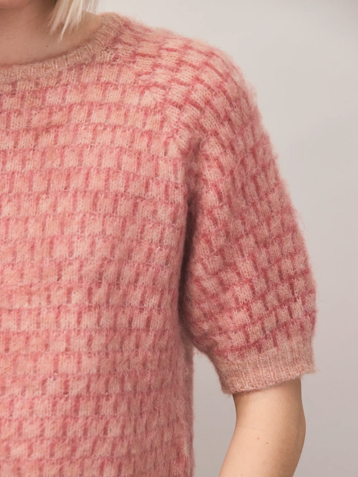 Red Stitch Brushed Knit Top With Wool And Alpaca