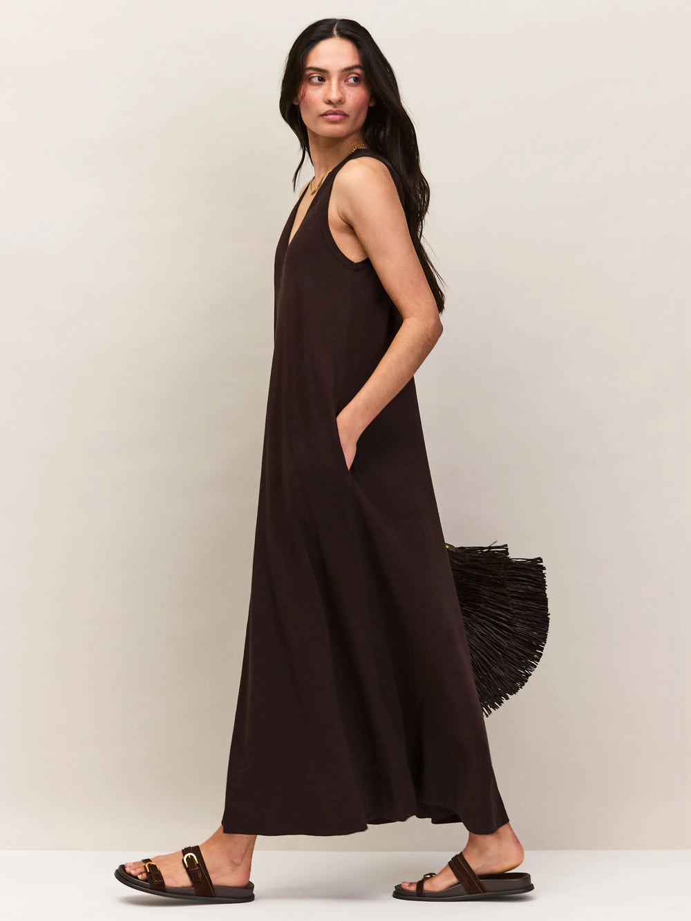 Chocolate Slub Jersey V-Neck Midi Dress Ro&Zo Chocolate Slub Jersey V-Neck Midi Dress Ro&Zo