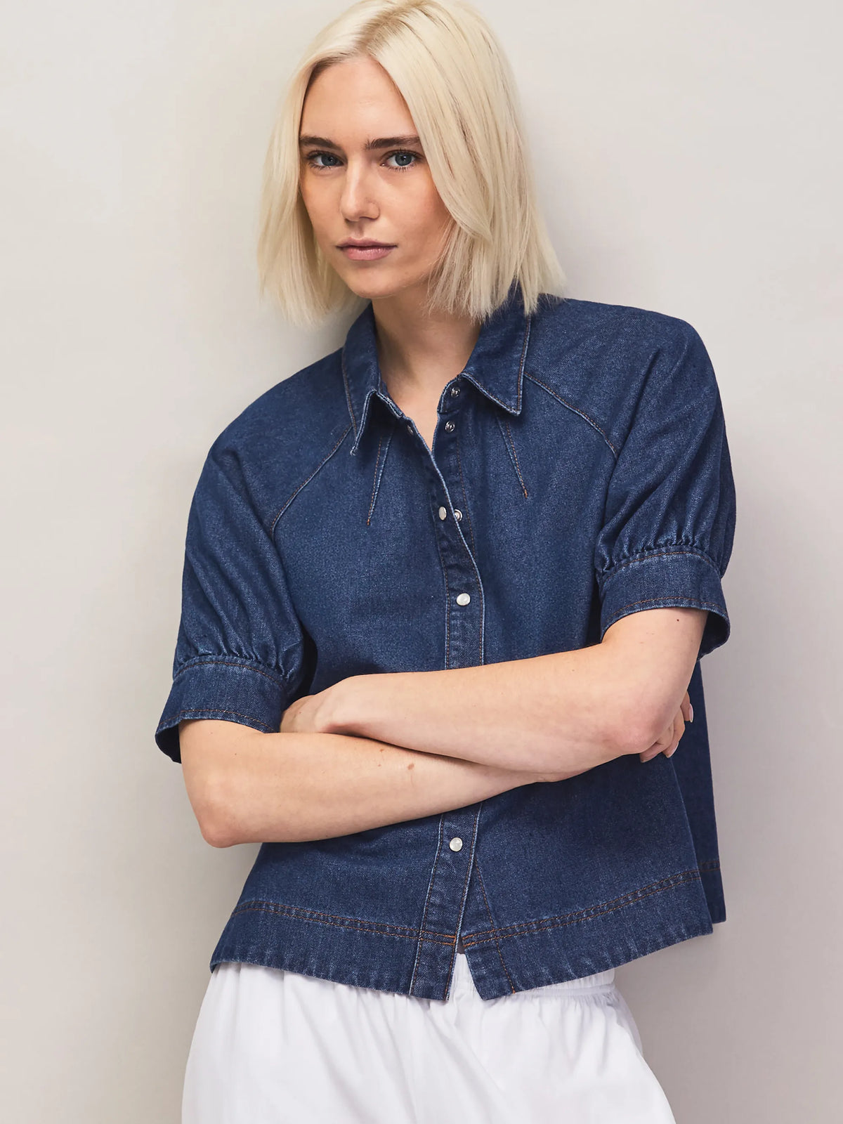 Indigo denim puff sleeve shirt